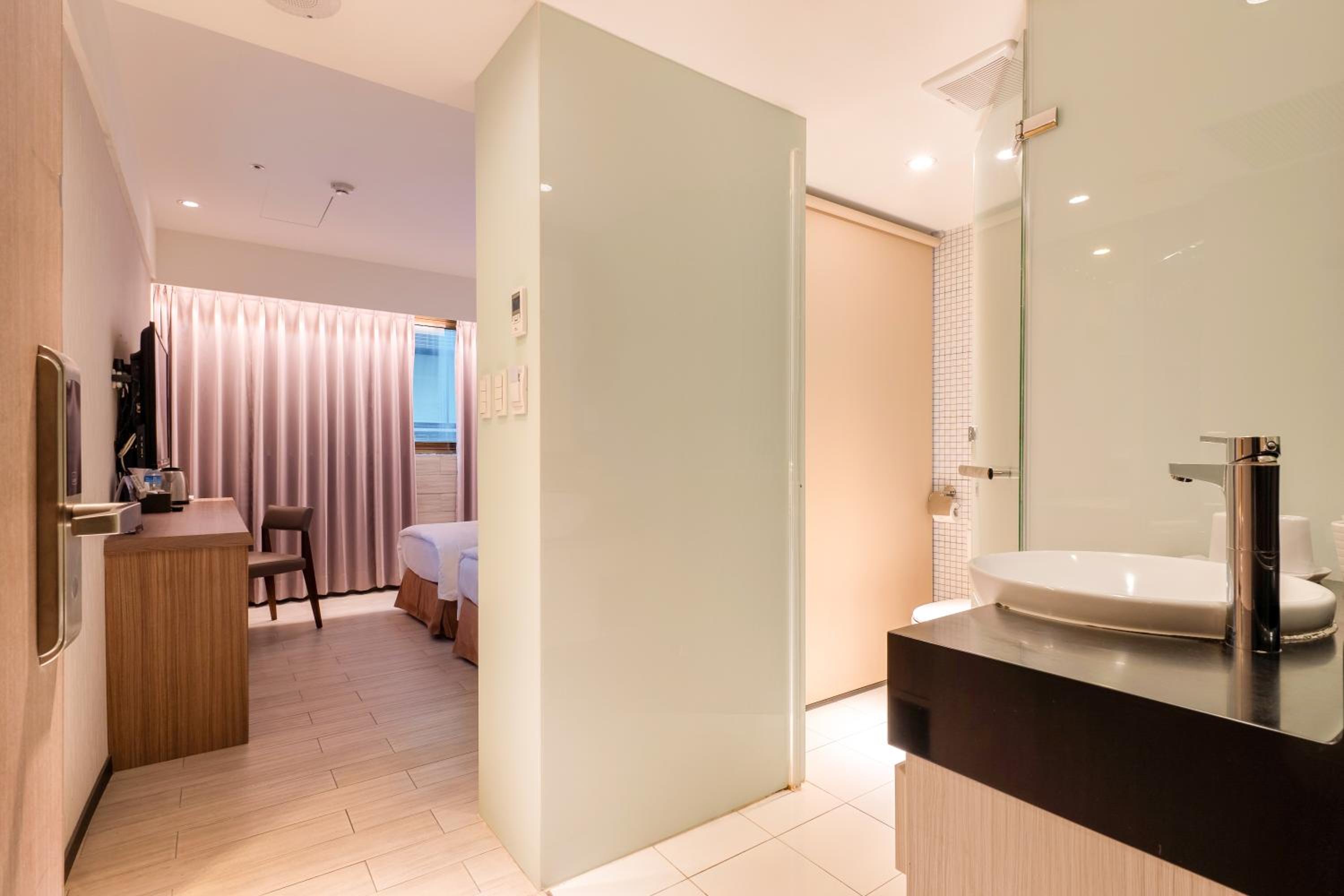 Superior Twin Room