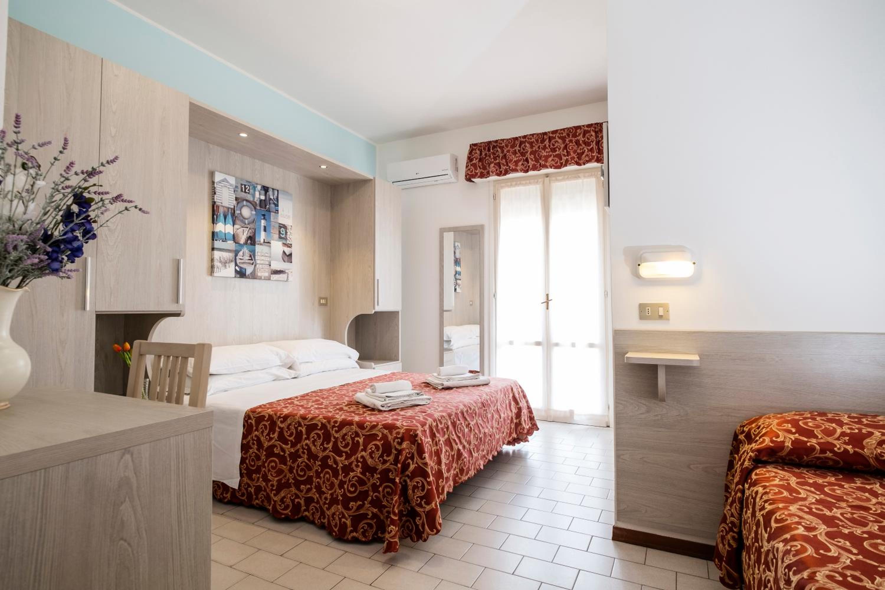 Triple Room with Balcony
