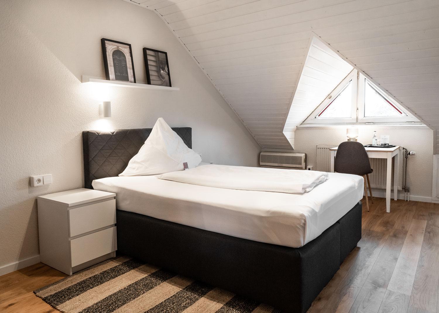 Comfort Single Room with Shower