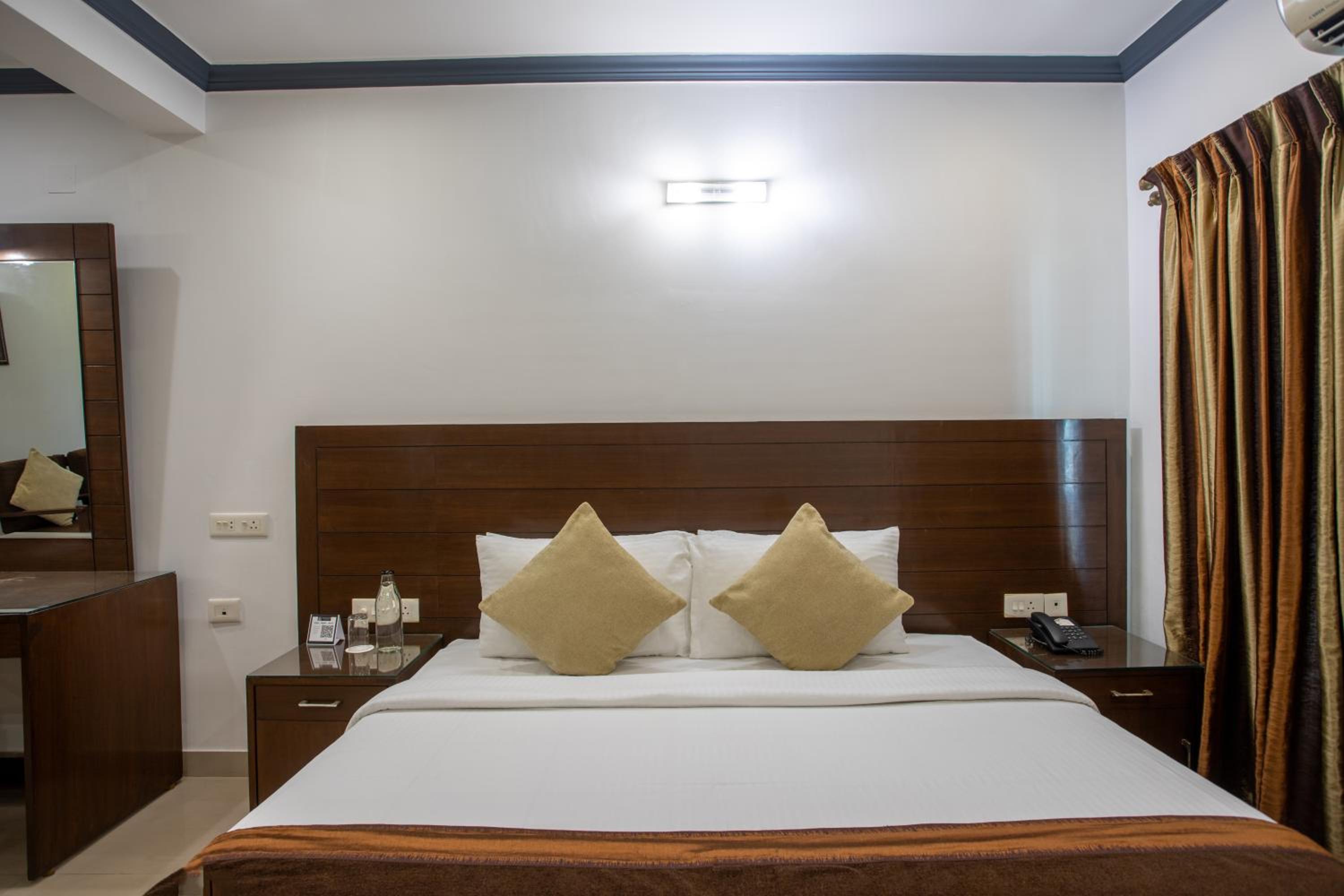 Pool View Luxury Room