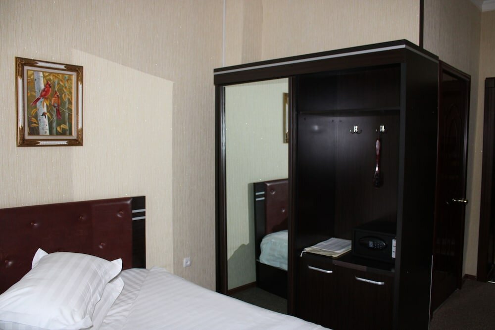 Superior Single Room