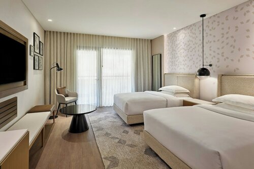 Номер, 2 двуспальные кровати, балкон, вид на город в Sheraton Cairo Hotel & Casino