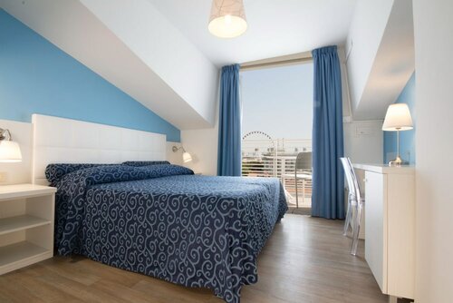 Двухместный номер «Эконом» с 1 двуспальной кроватью в Hotel Toledo