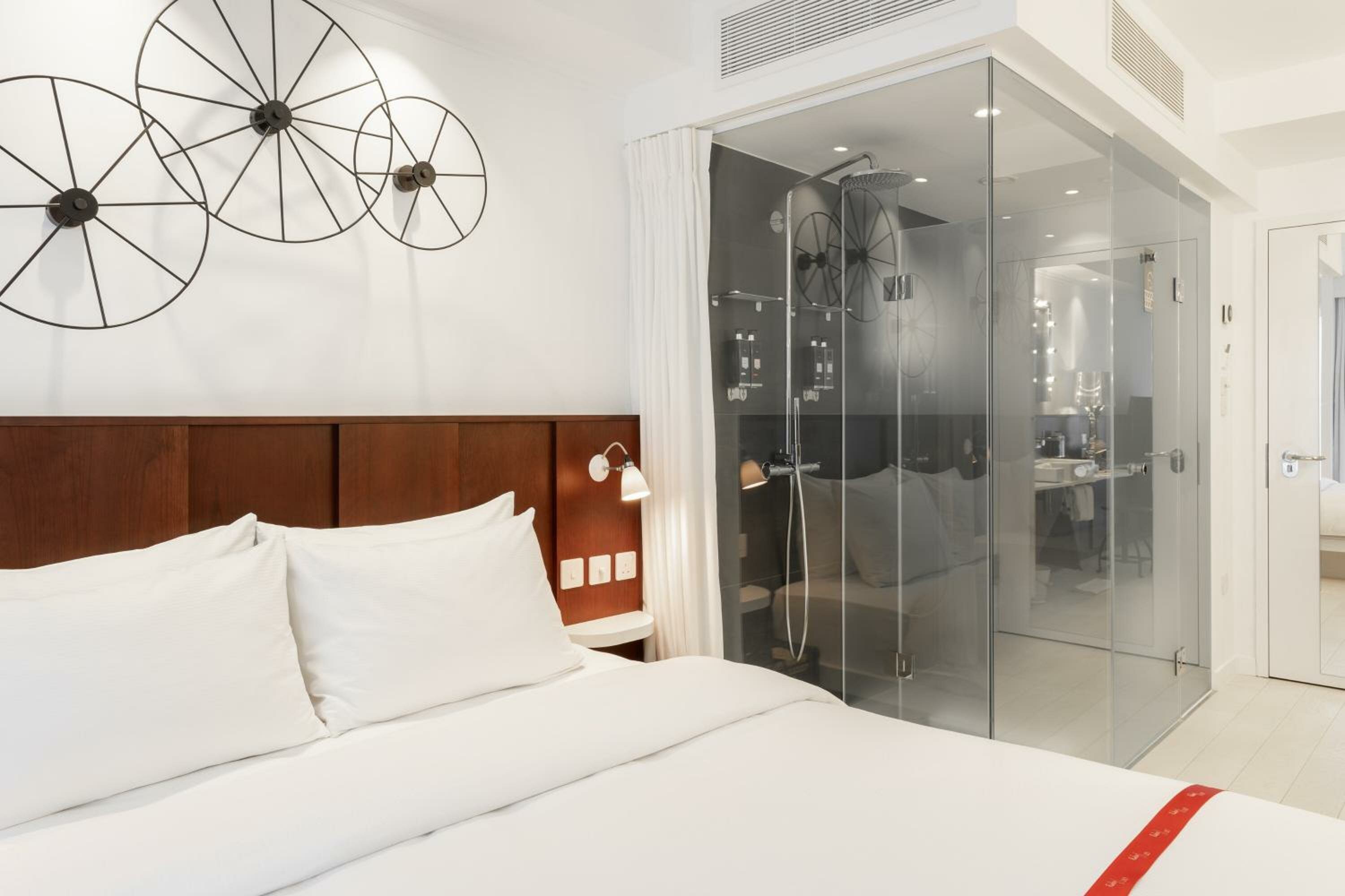 Nest Room