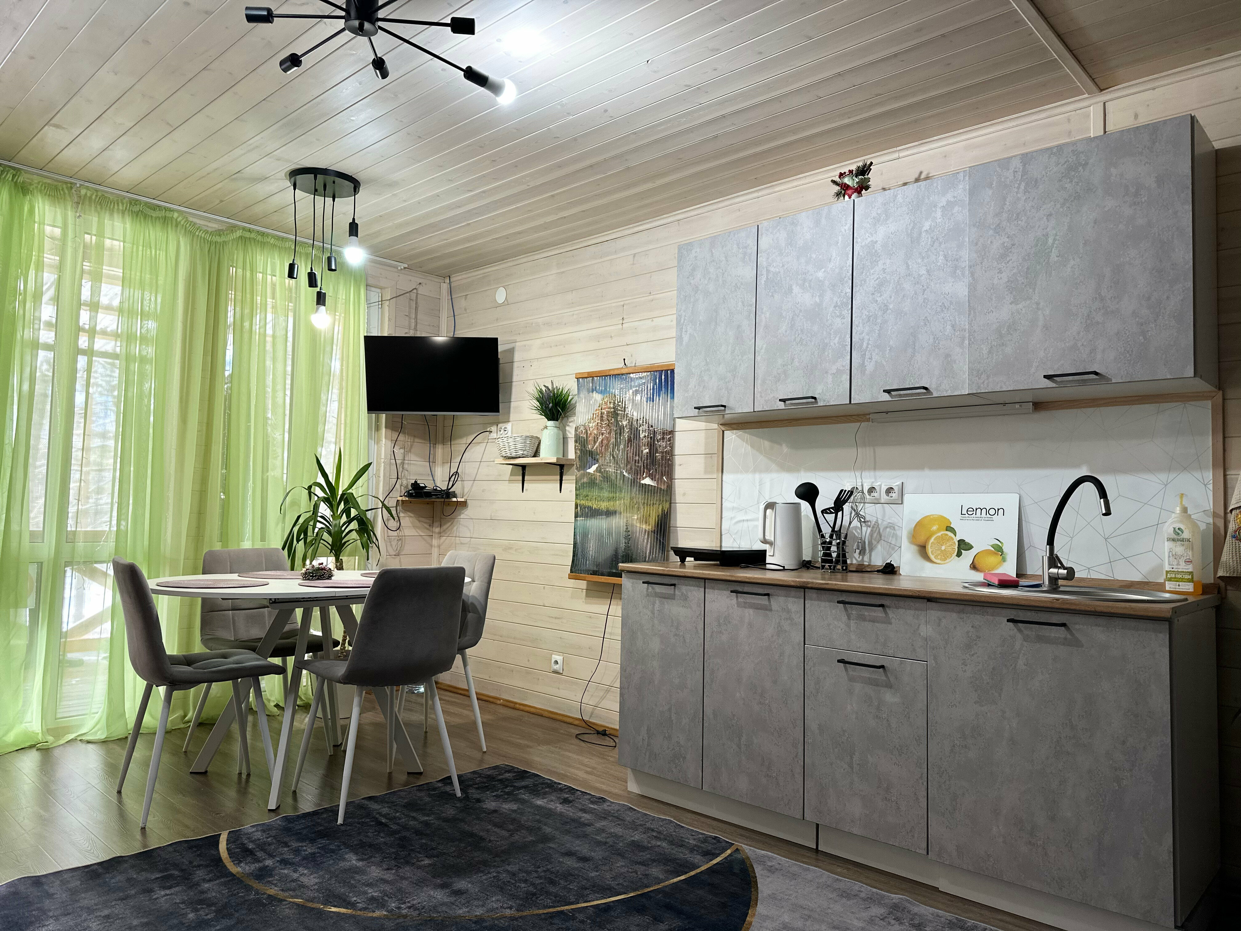 Коттедж с видом на горы