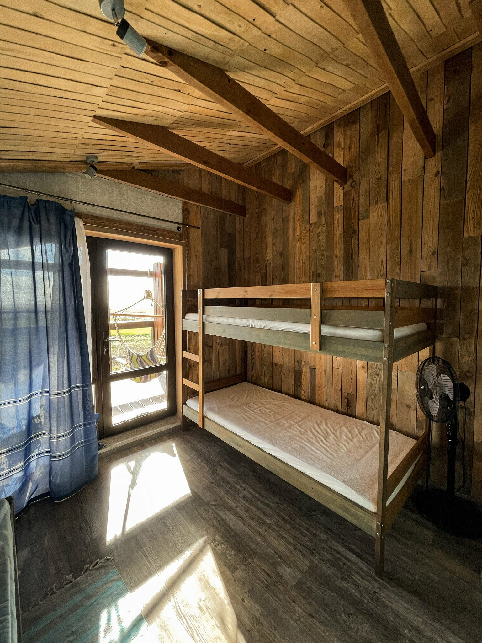 Семейный номер с видом на море