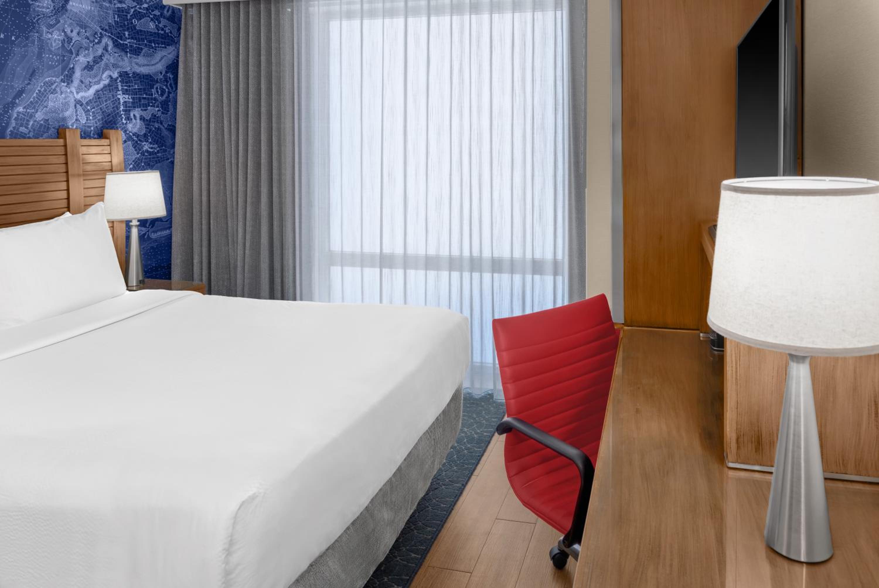 Standard Queen Room - Mobility and Hearing Accessible with Roll-in Shower