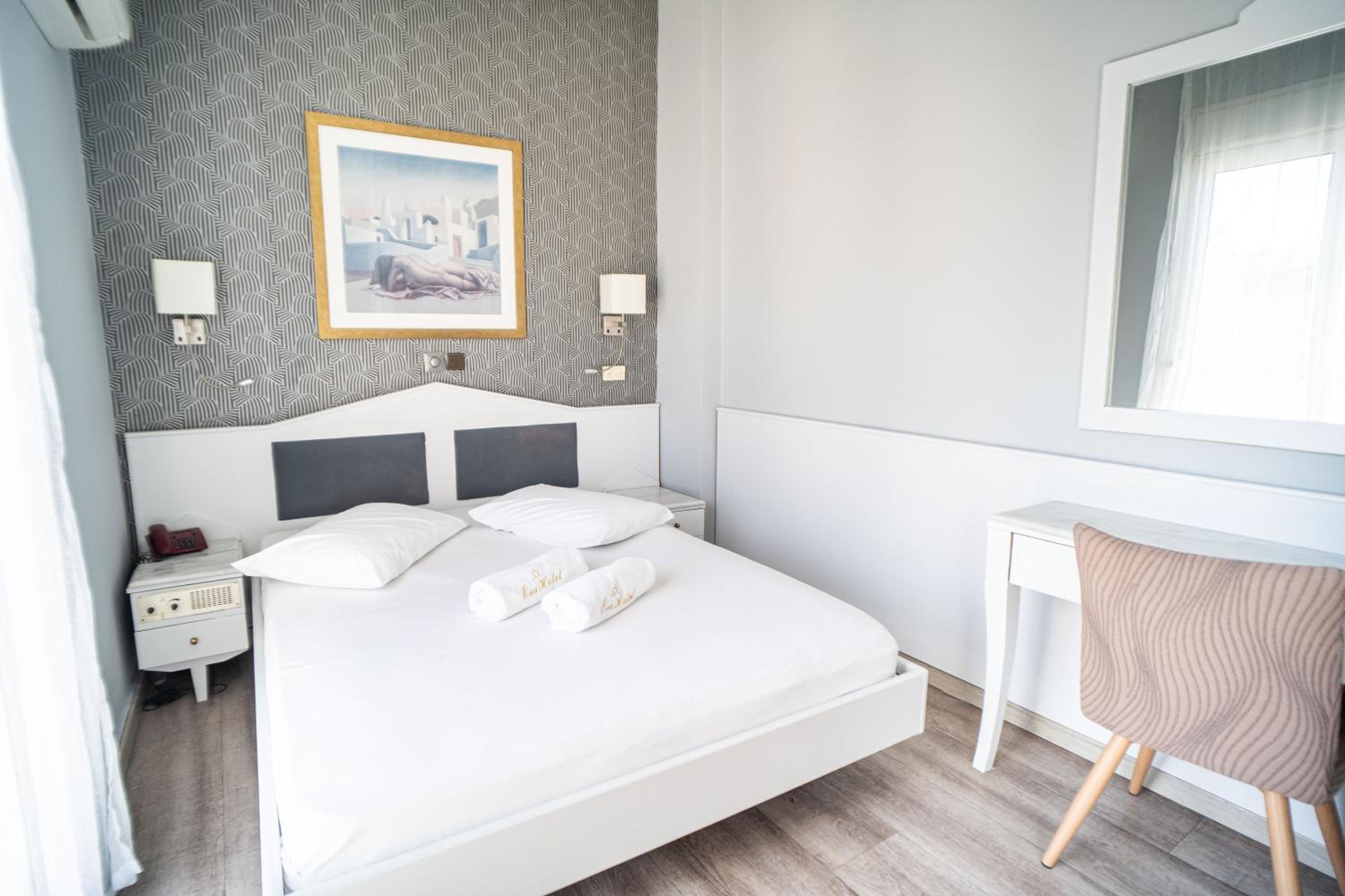 Small Double Room