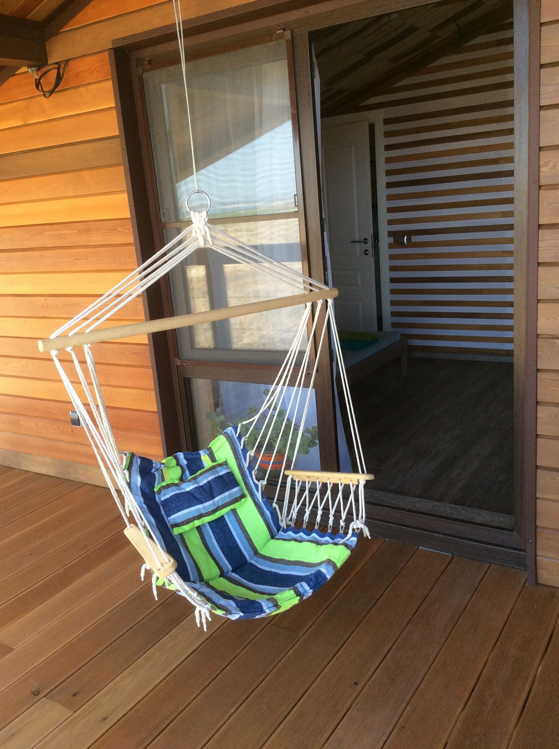 Семейный номер с видом на море