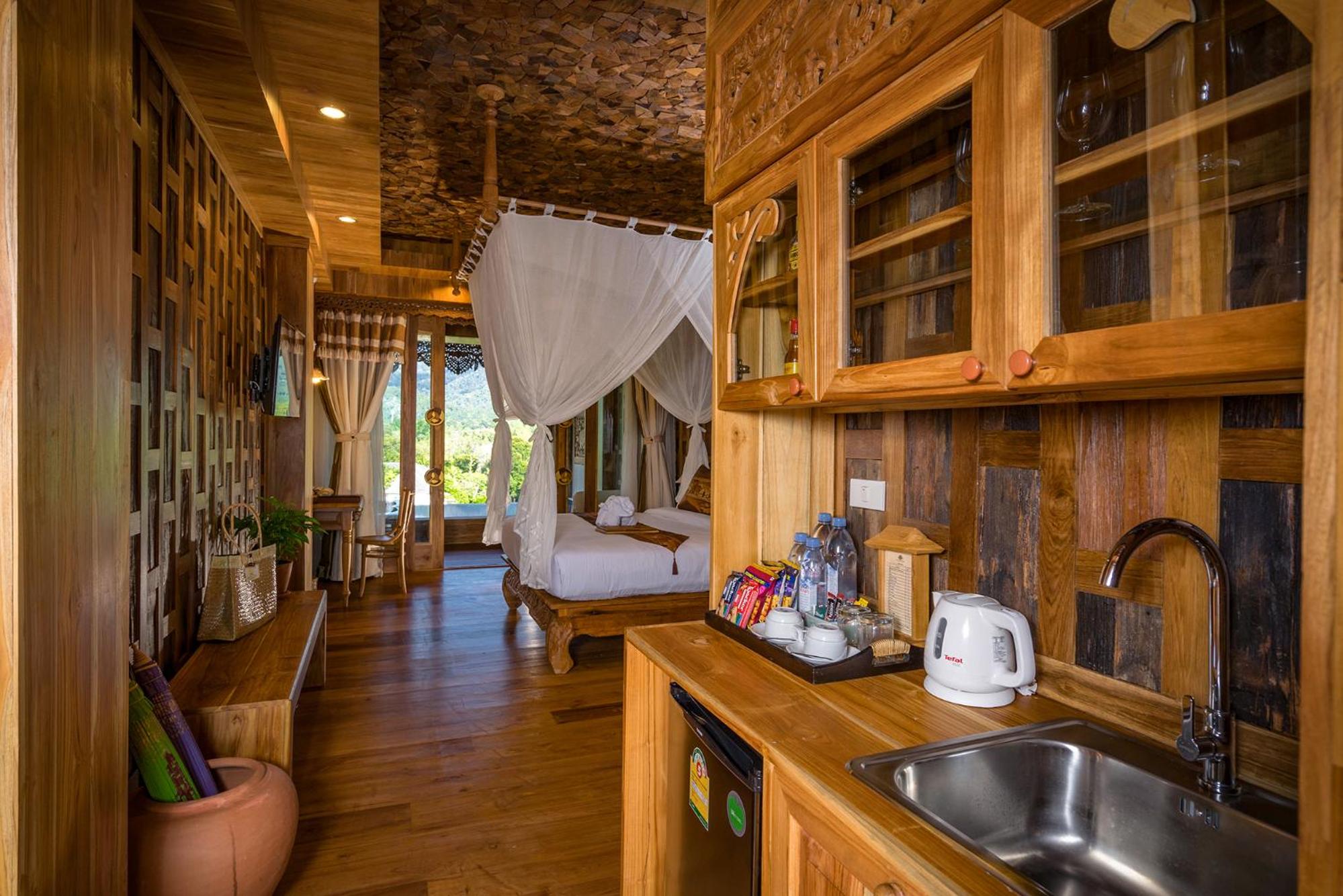Pool Suite Water View - Plus Round Trip Join Speedboat As Scheduled Transfer