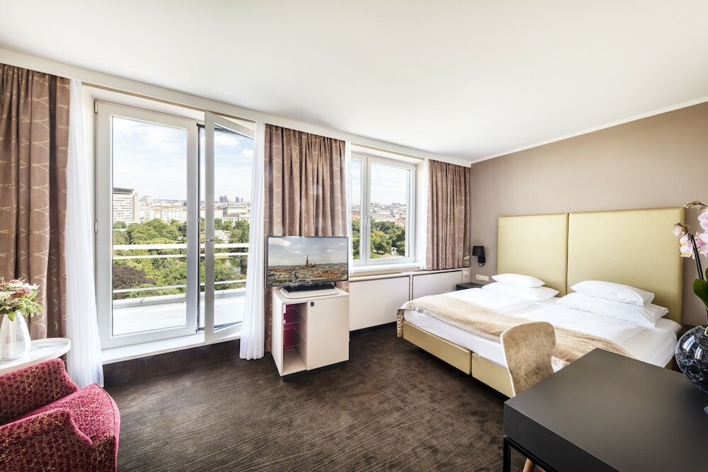 Double Room, Balcony