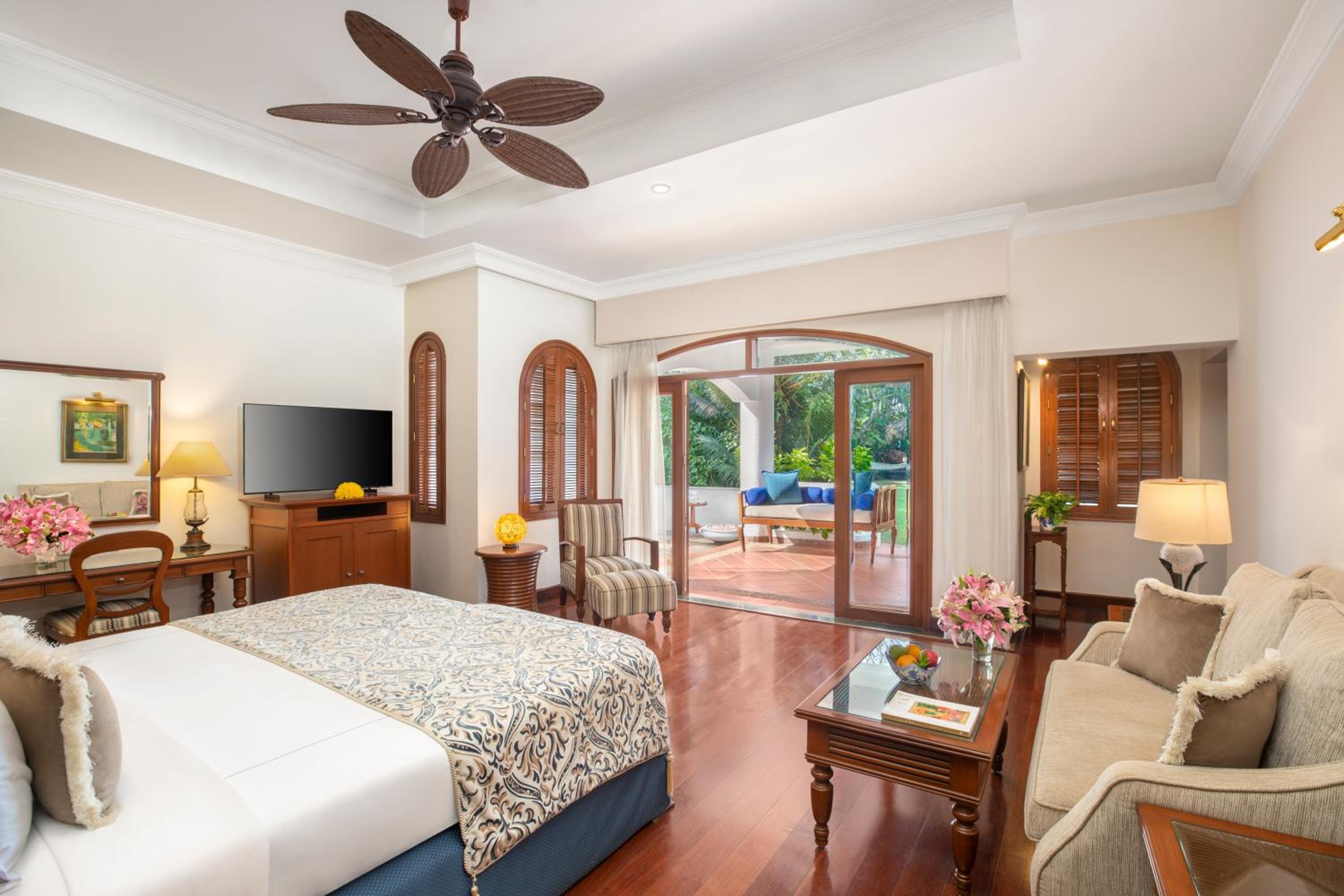 Presidential Villa with Plunge Pool