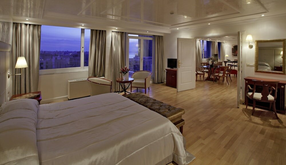 Presidential Suite, City View