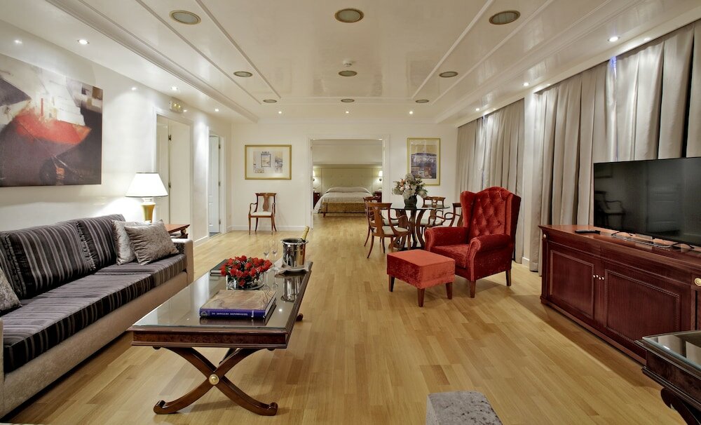 Presidential Suite, City View