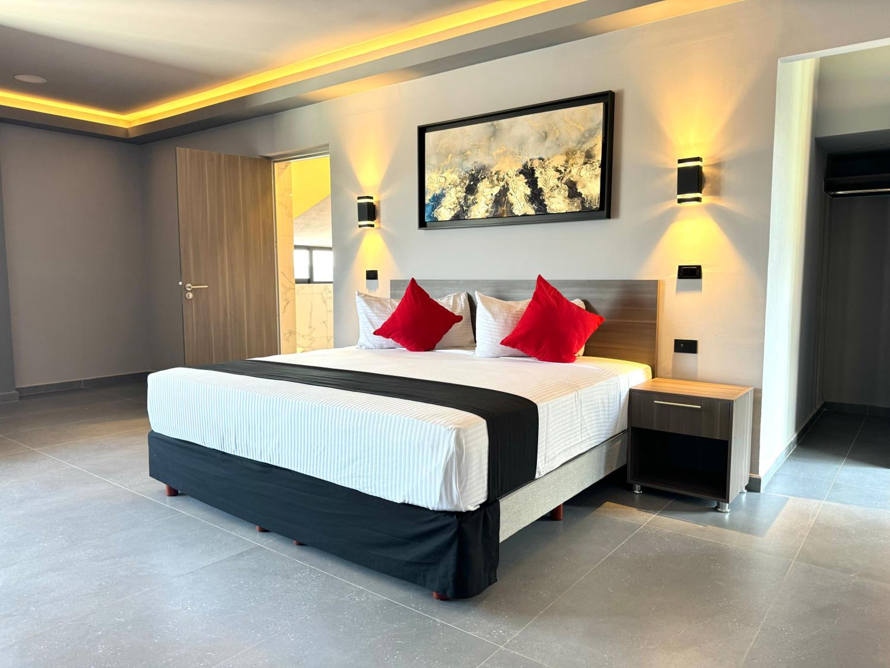 Suite with Mountain View