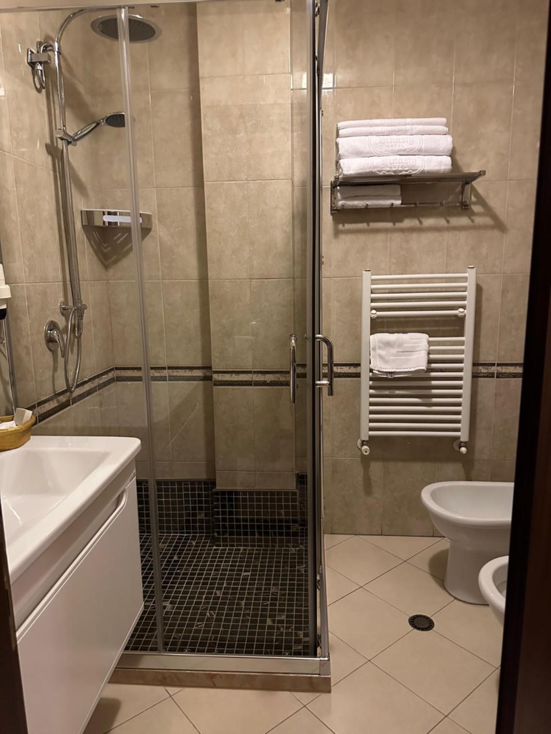Comfort Triple Room