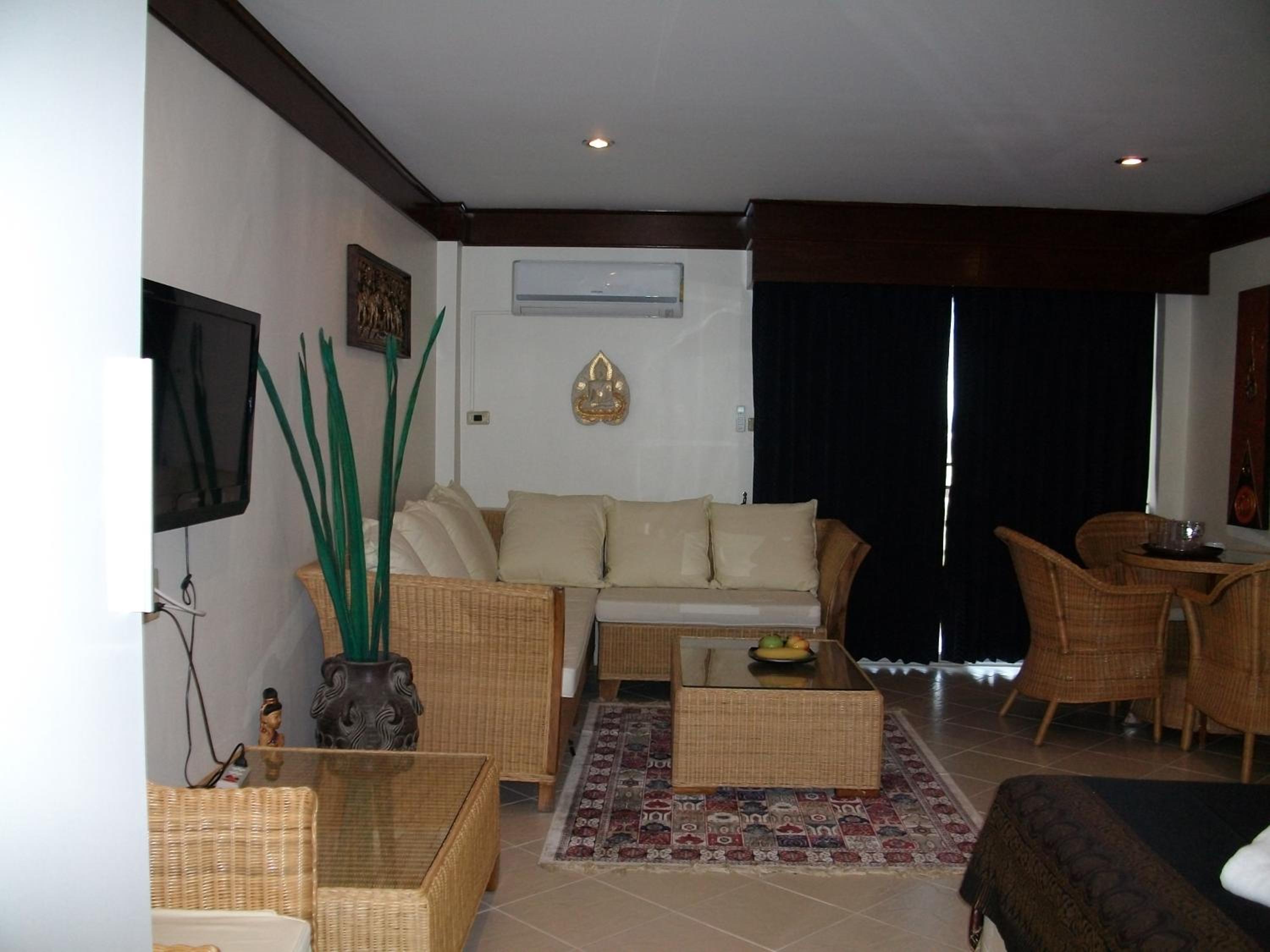 Deluxe Double Room with Kitchen