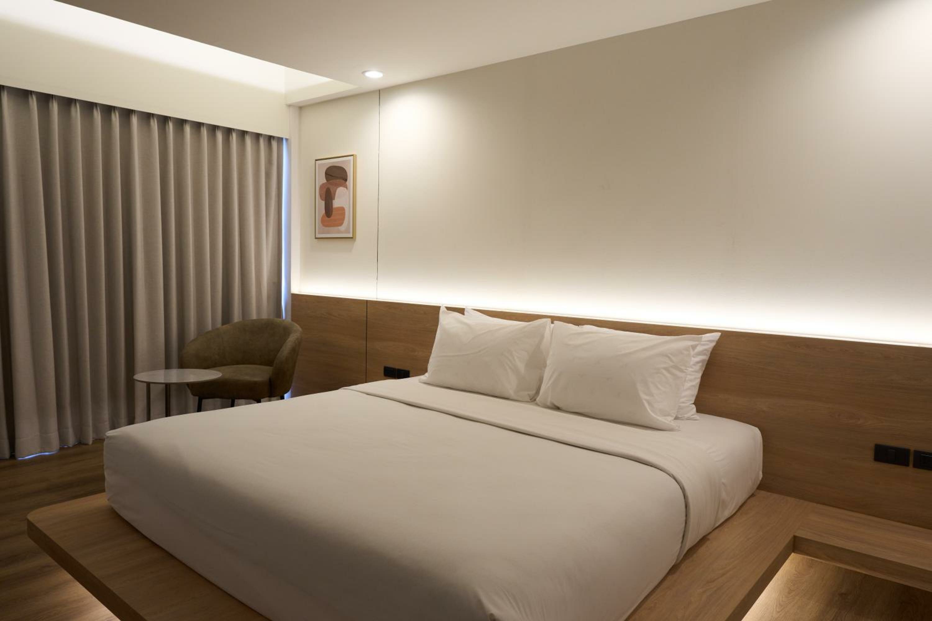 Suite with Balcony