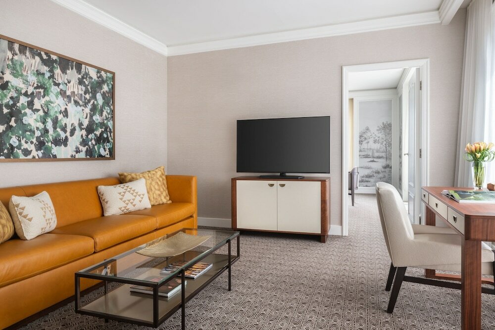 Club Suite, 1 Bedroom (Club Lounge Access)