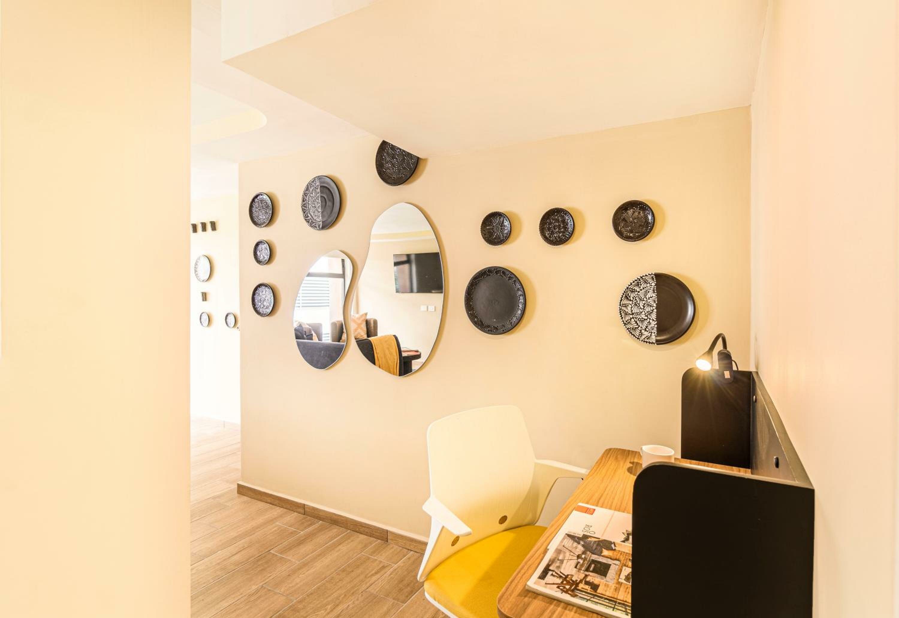 Deluxe Apartment