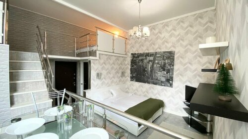 Двухуровневый номер-студия в Альфа Апартаменты