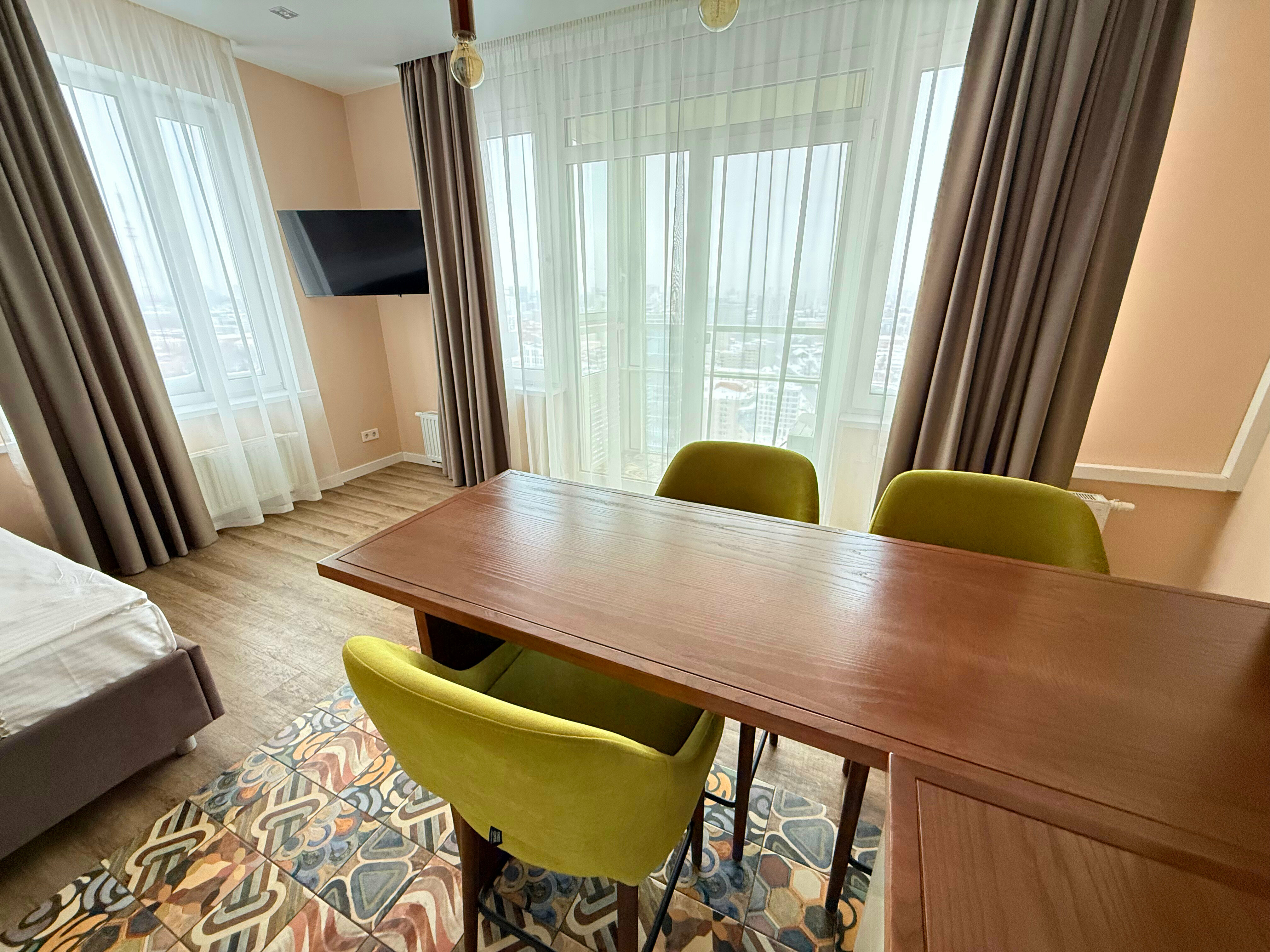 Студия Ближе к звездам