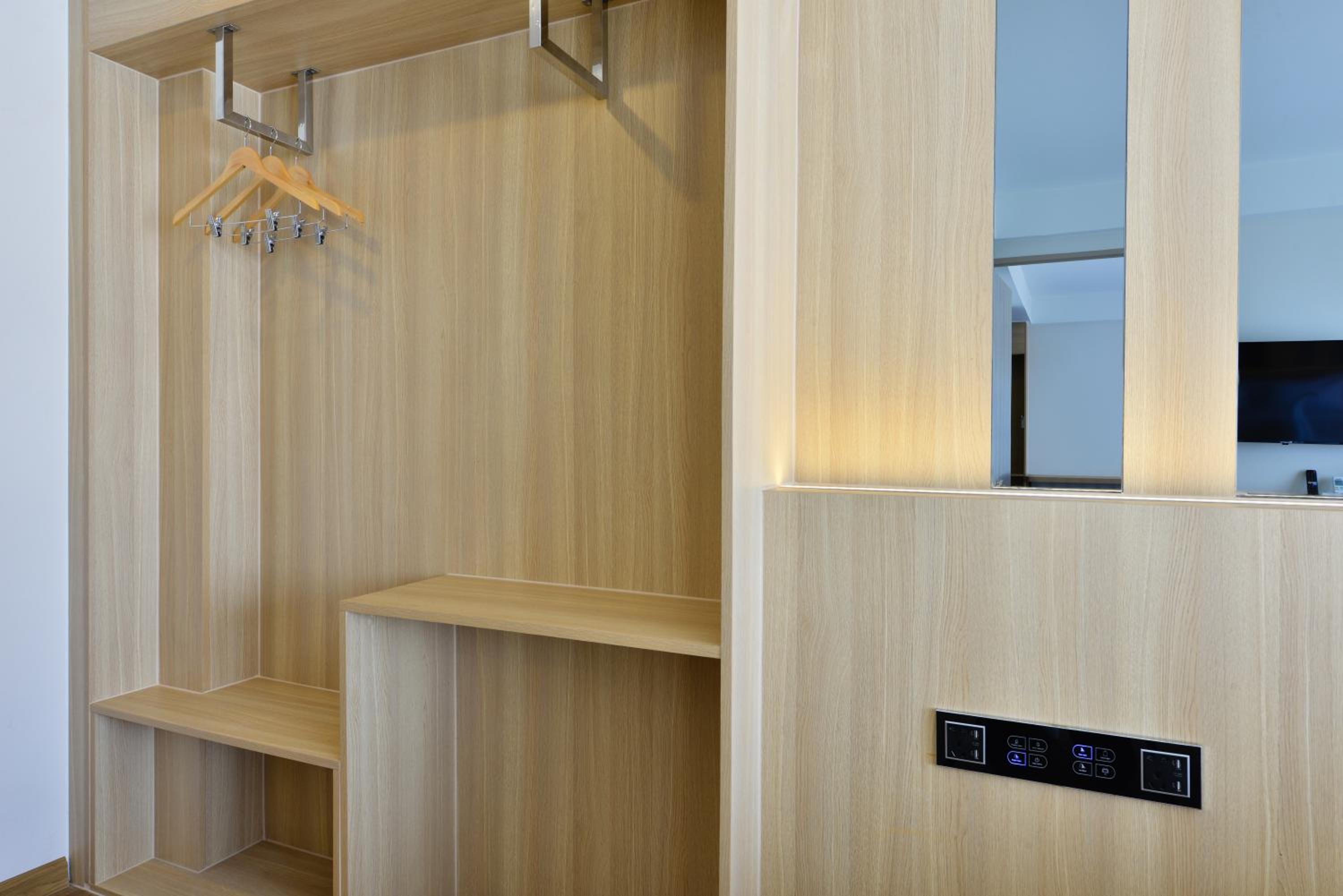Superior Deluxe Double or Twin Room 