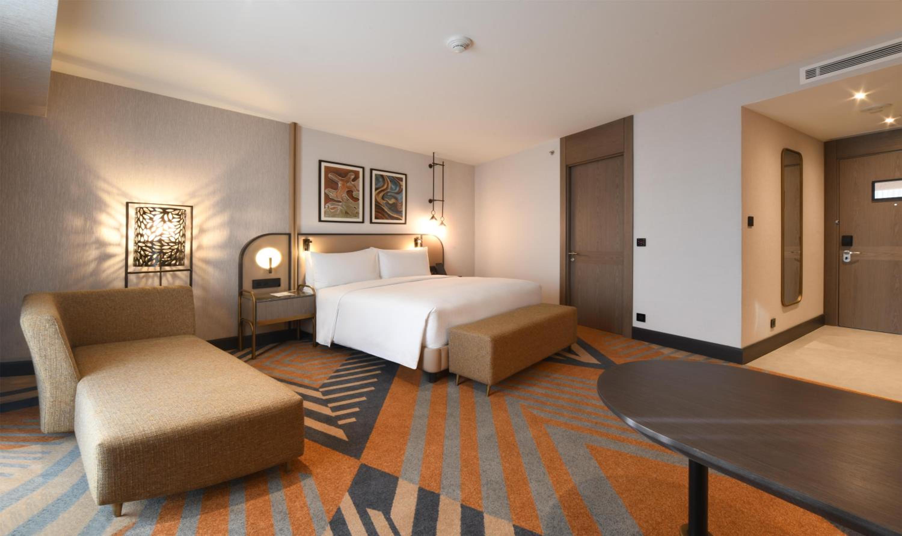 Premium King Room
