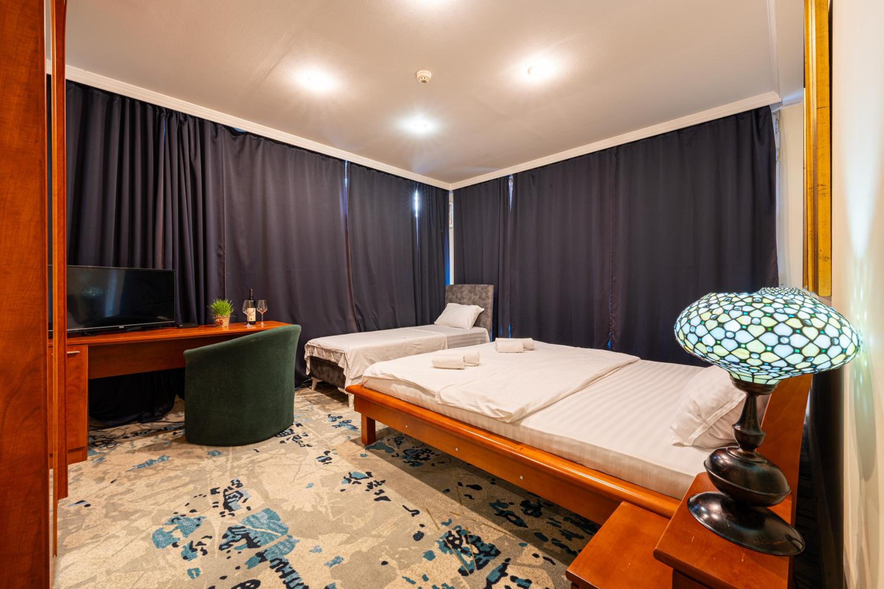 Triple Room with Balcony