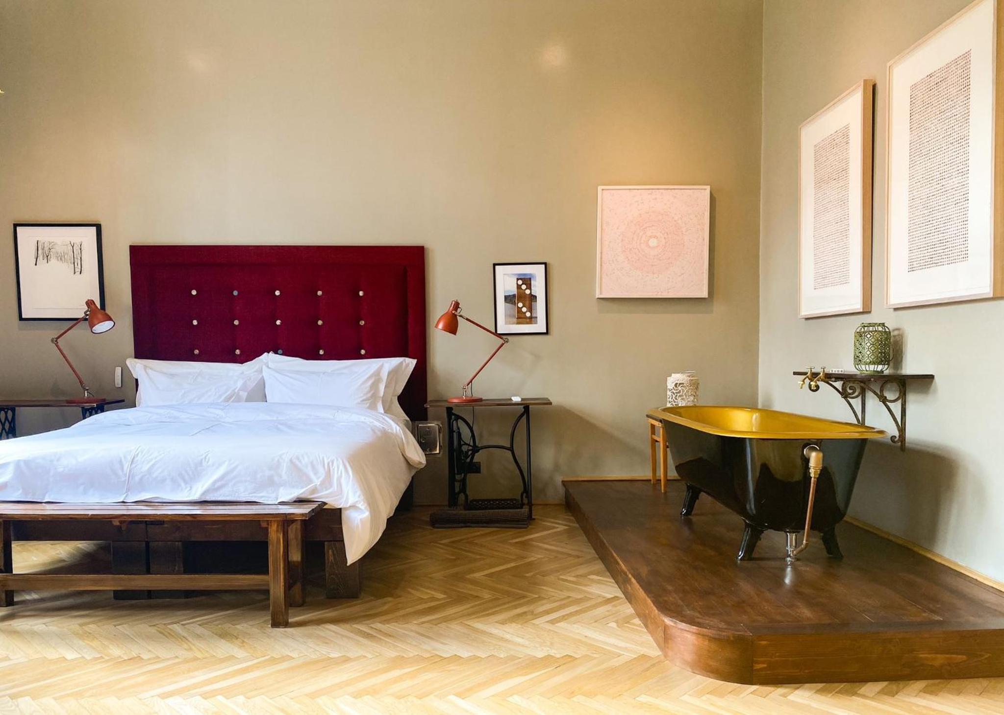 King Room with Garden View