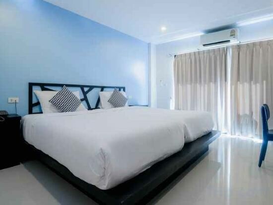 Balcony Twin Room with City View