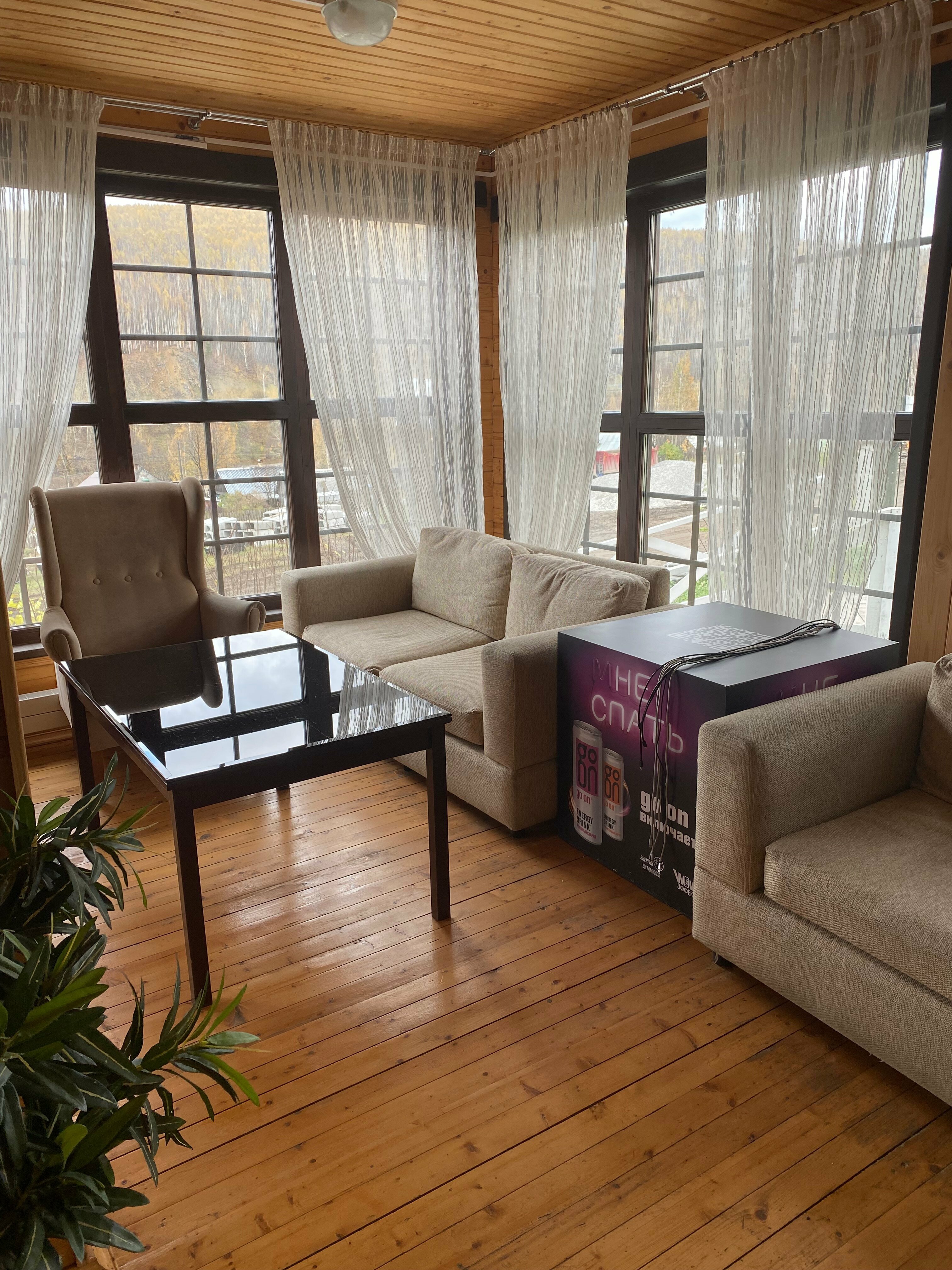 (Хостел Daniel)  Эконом 4-местный с душем и санузлом на этаже