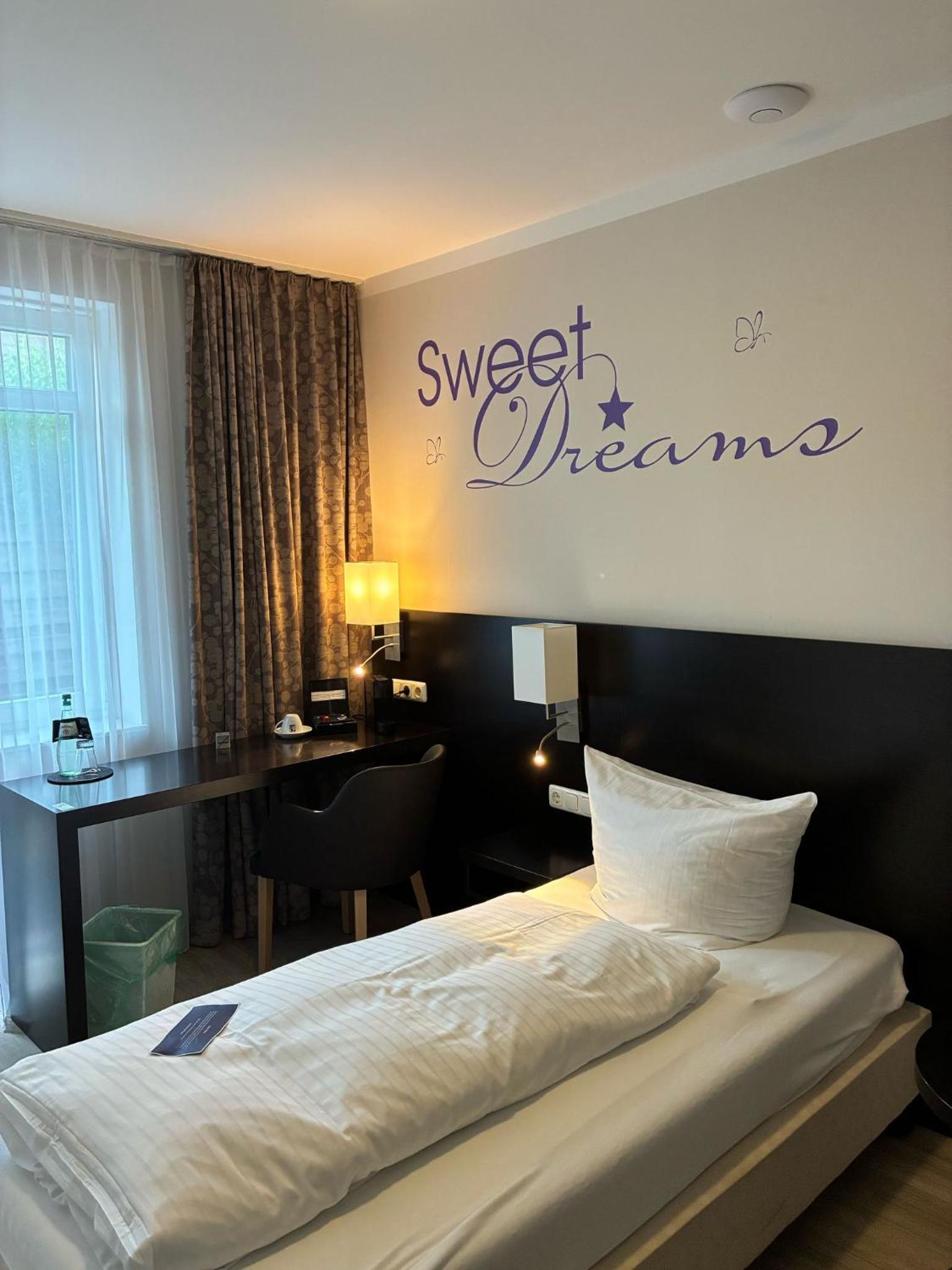 Superior Single Room