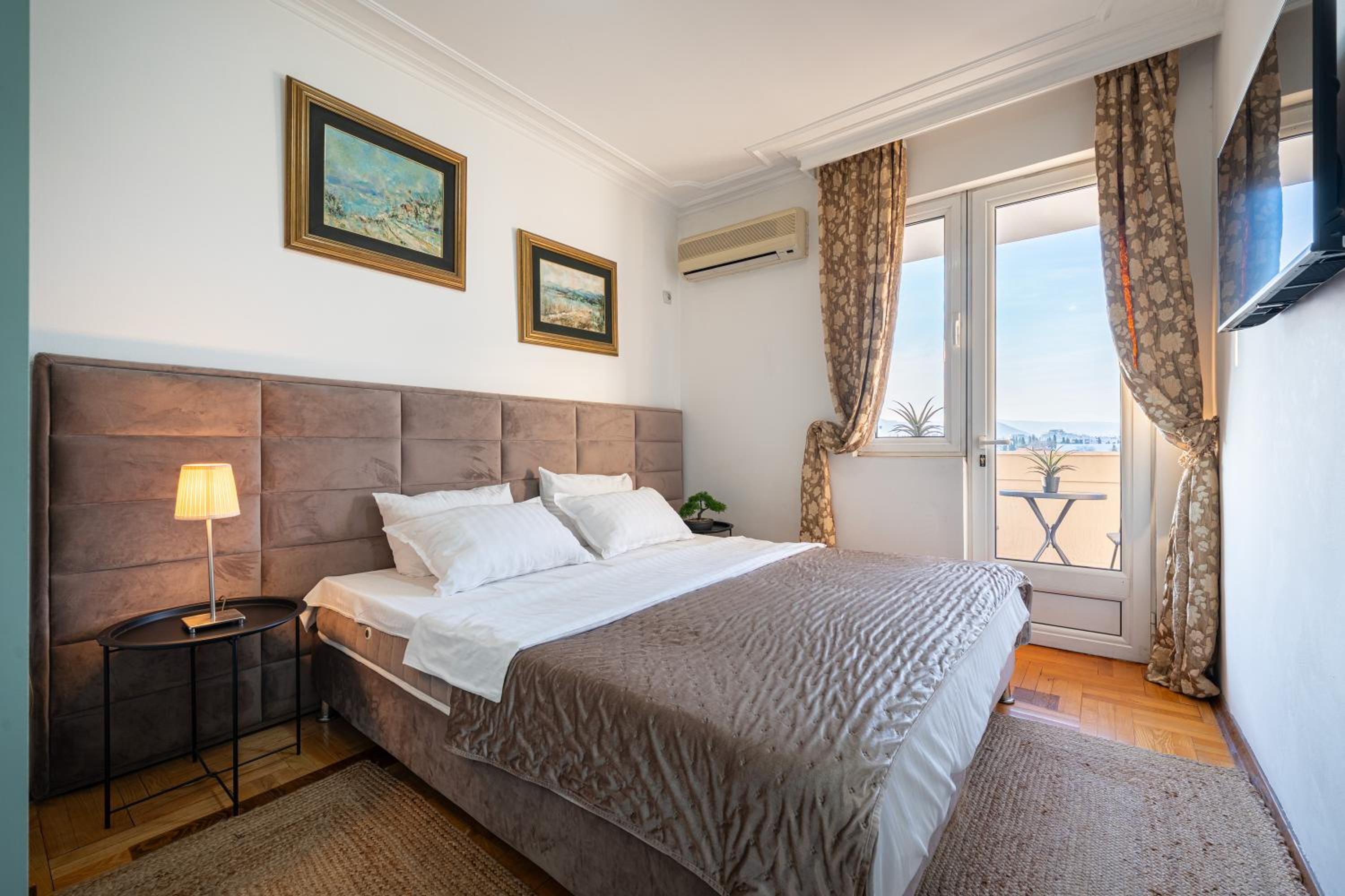 Double or Twin Room with Balcony