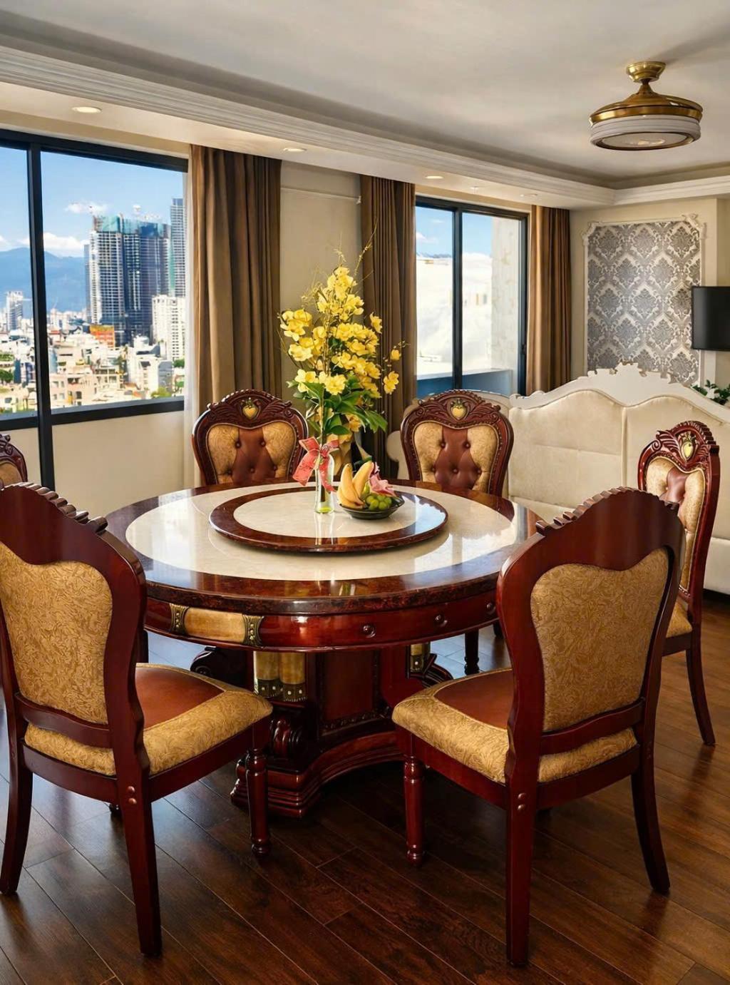 Executive Suite