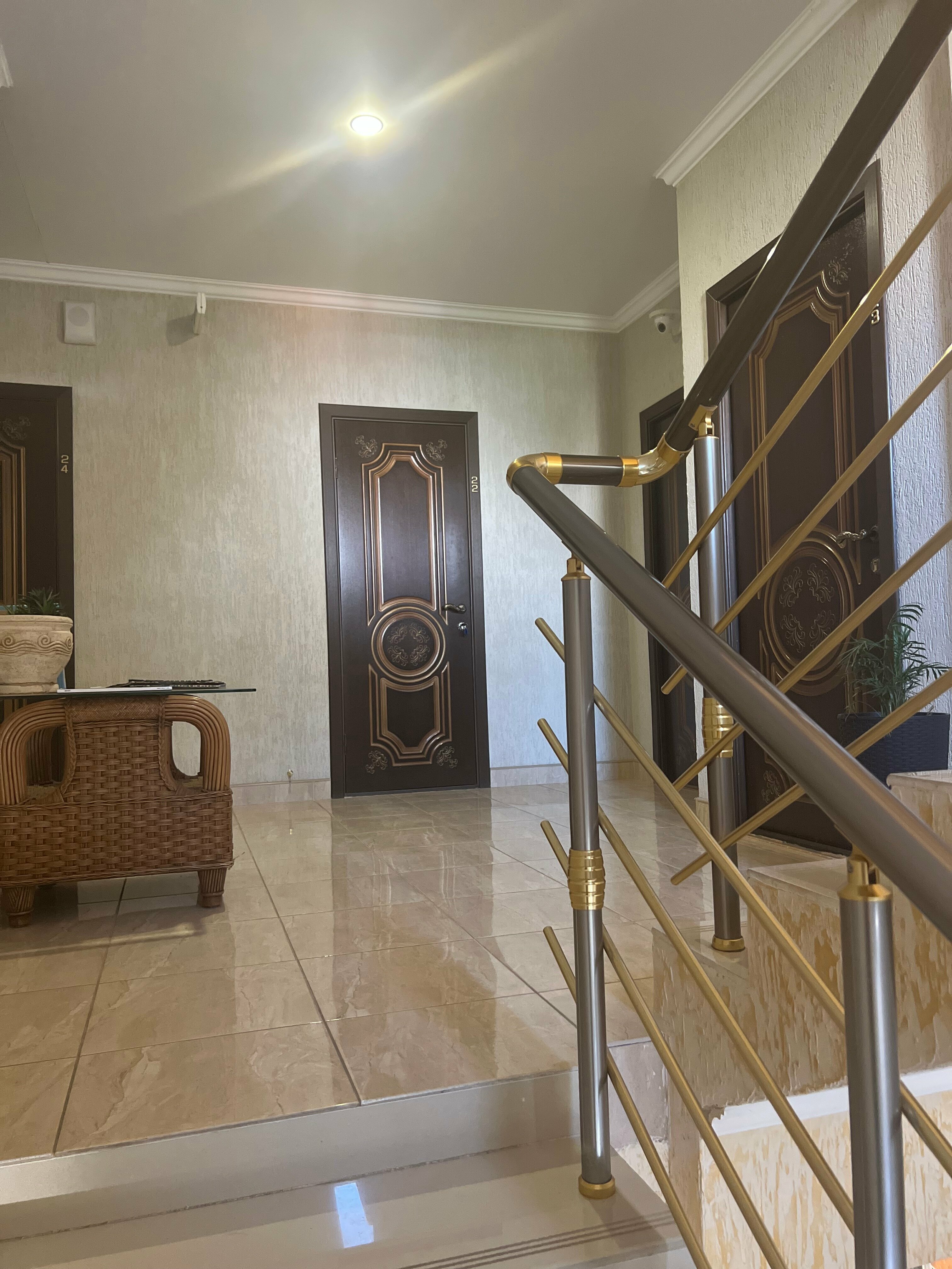 Трехместный номер с видом на бассейн