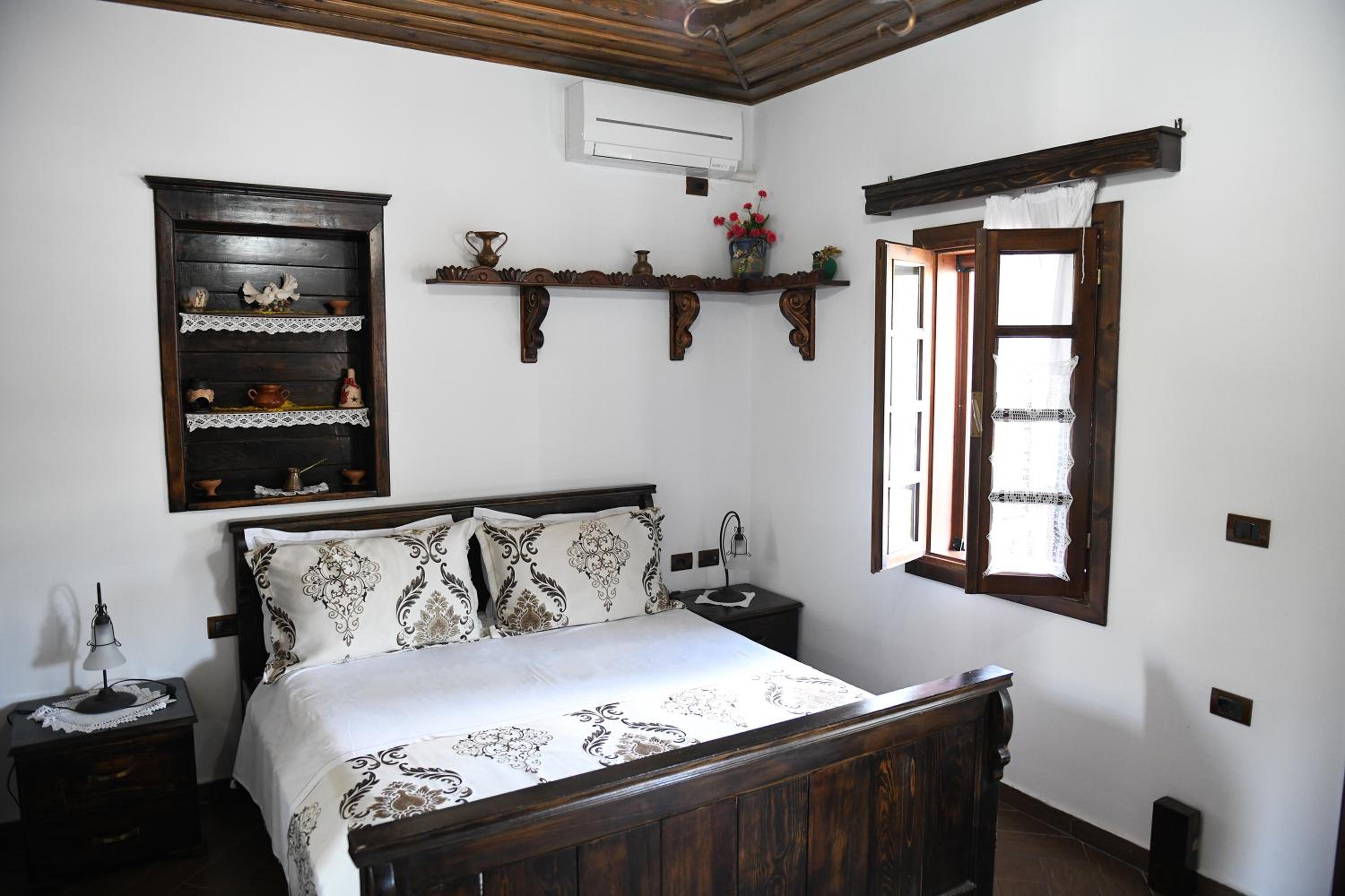 Deluxe Triple Room with Balcony