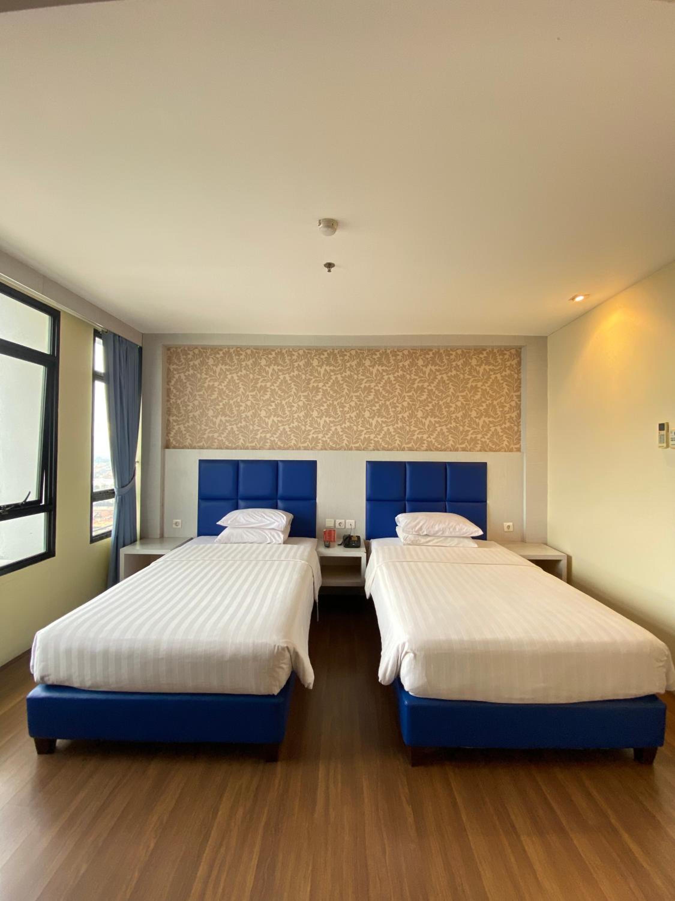 Luxury Triple Room