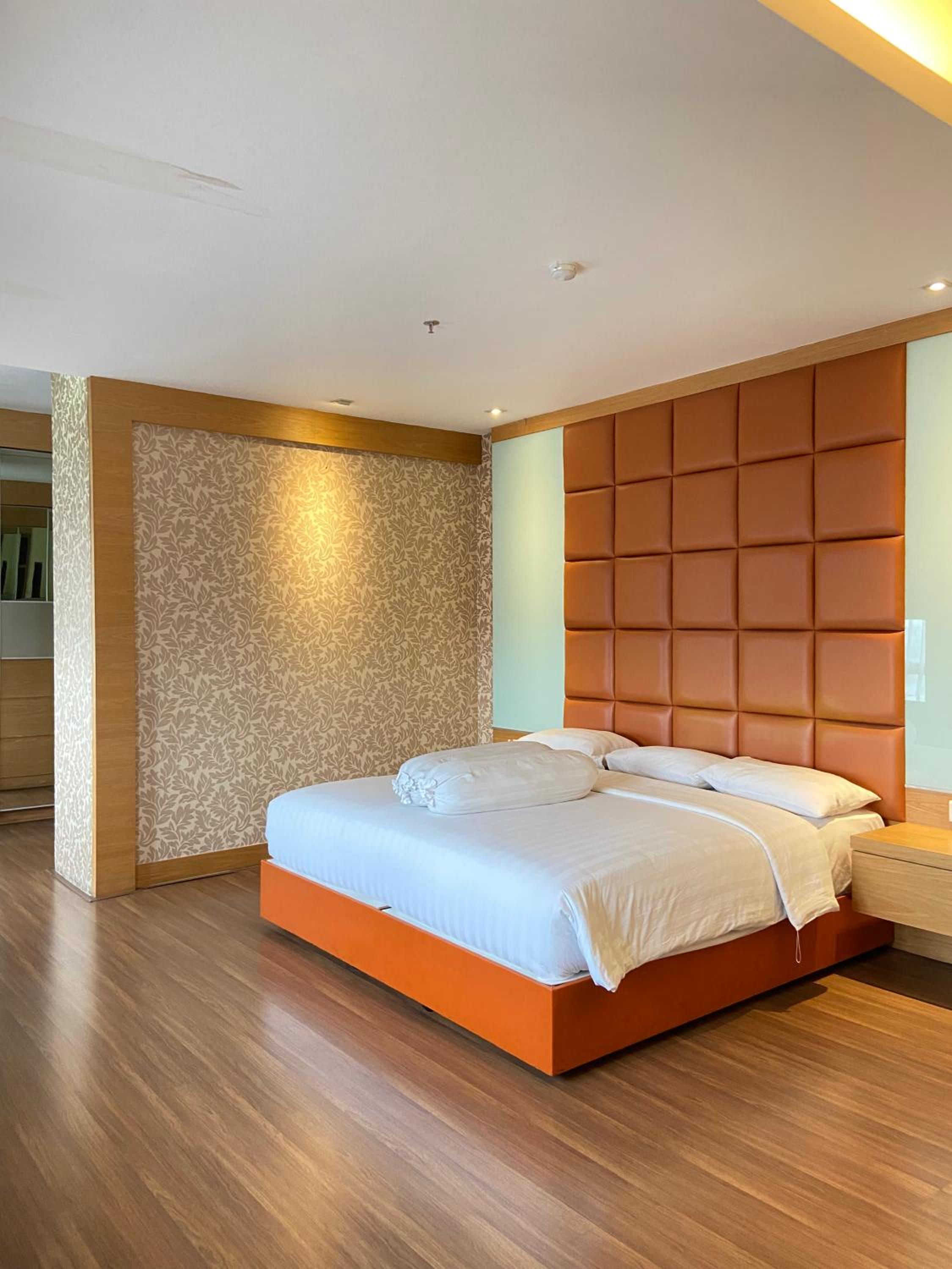 Luxury Triple Room