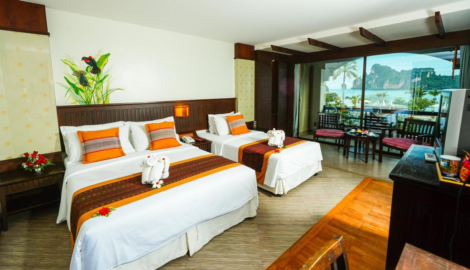 Superior Triple Room