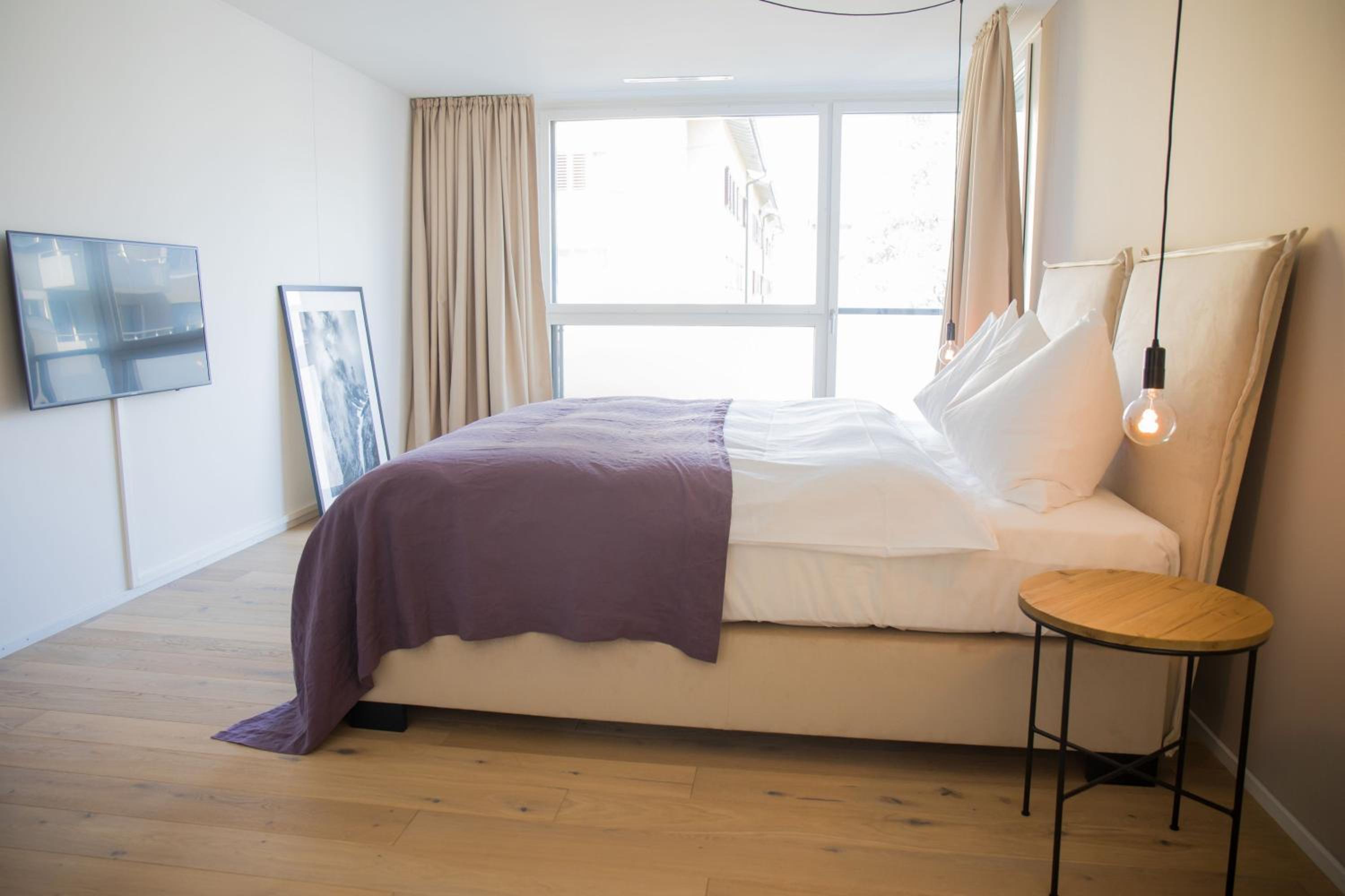 Large Two-Bedroom Apartment