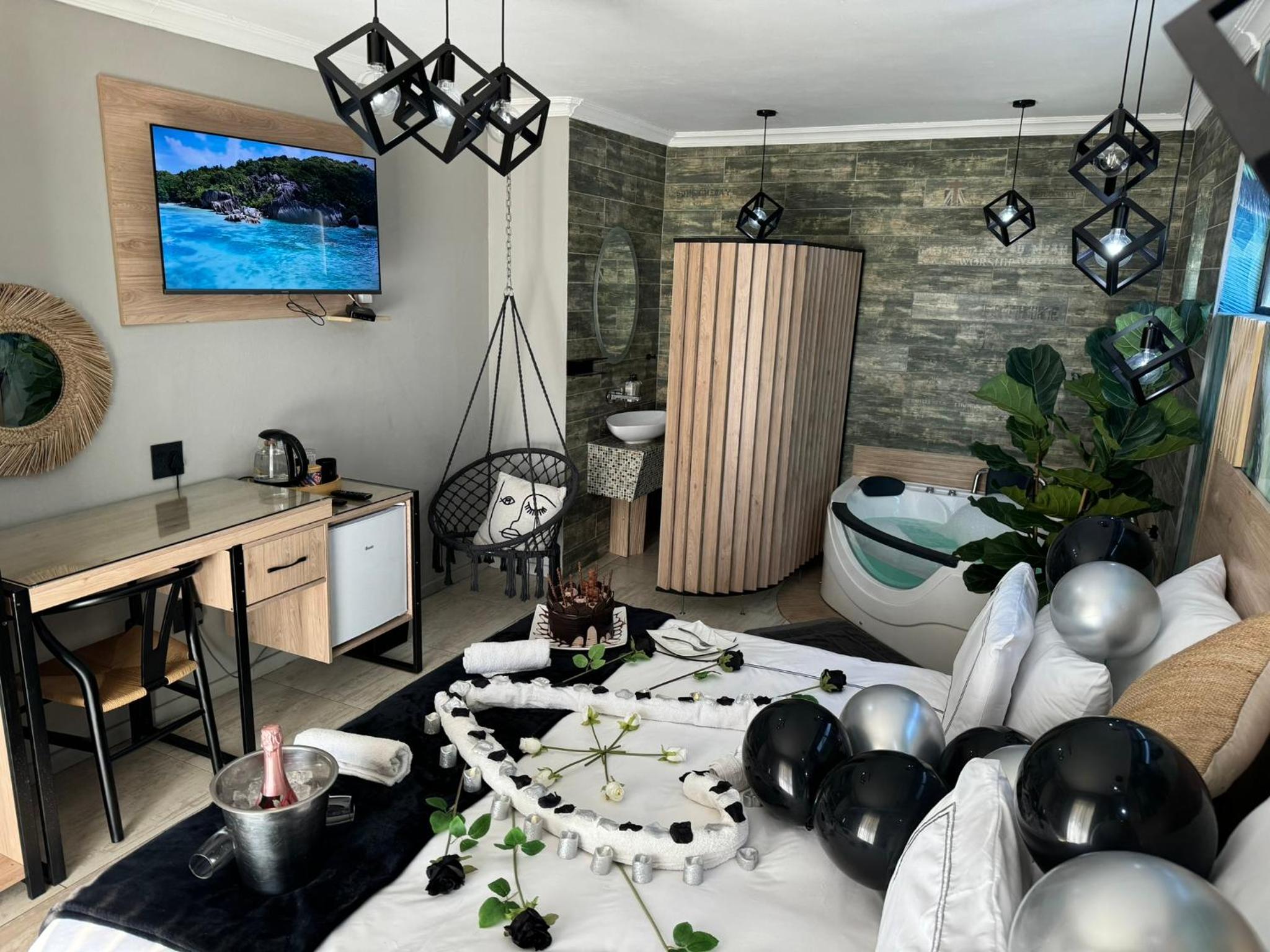 Superior Studio