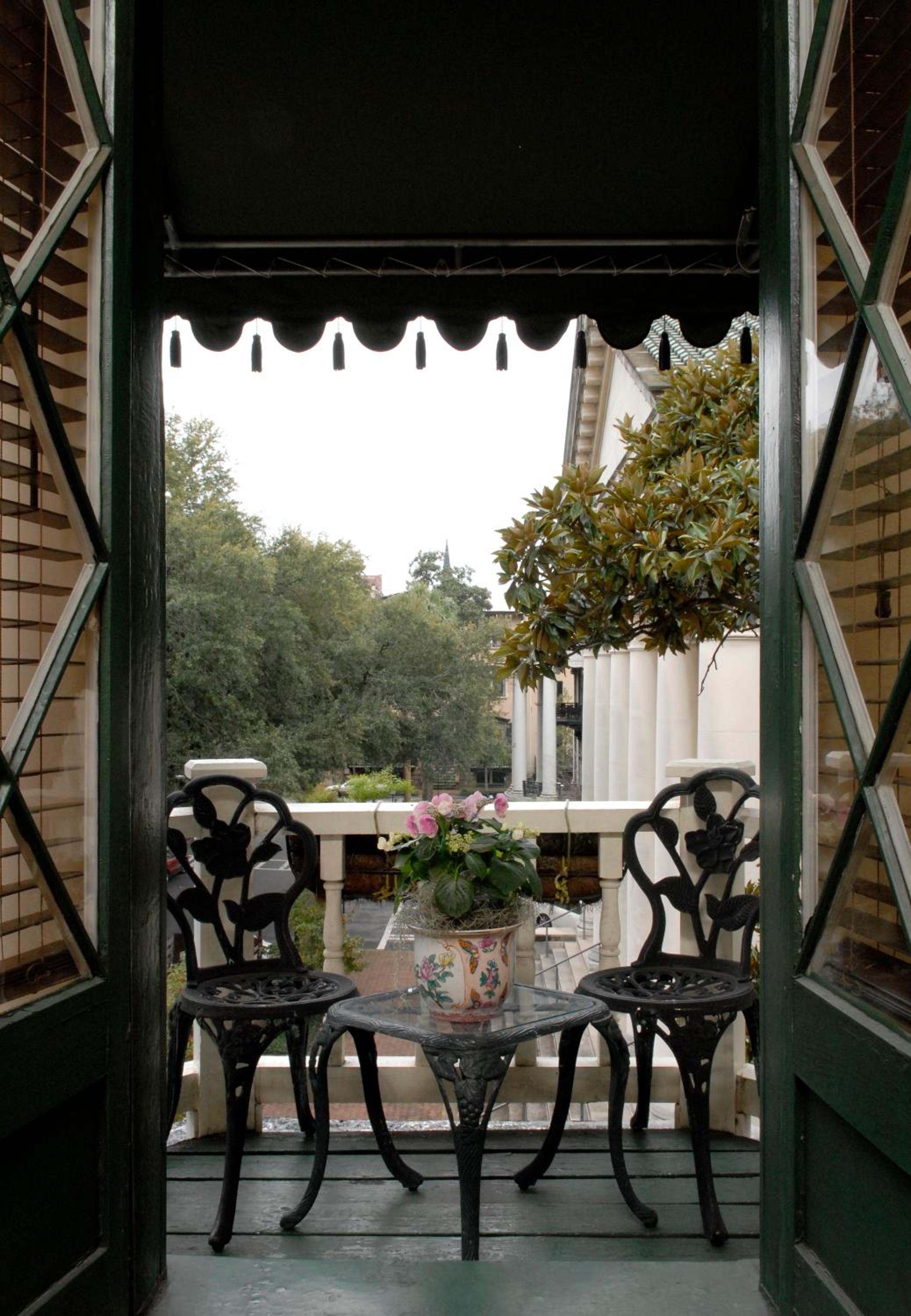 Westmorland- King Room 304