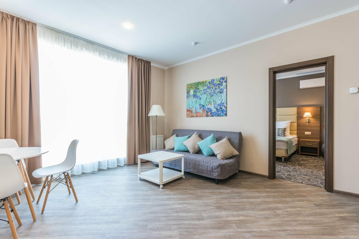 Апартаменты