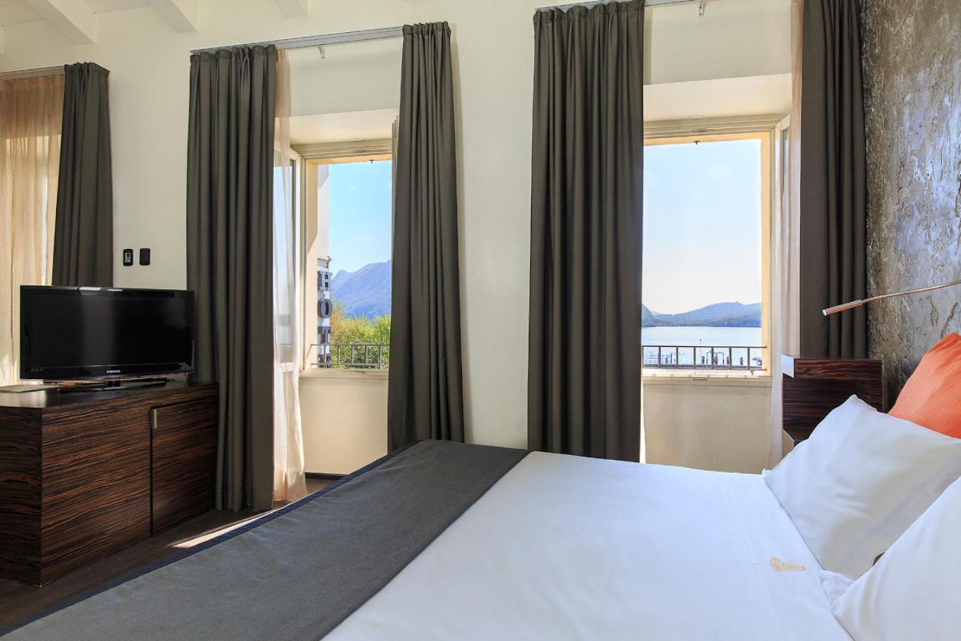 Double Room with Lake View