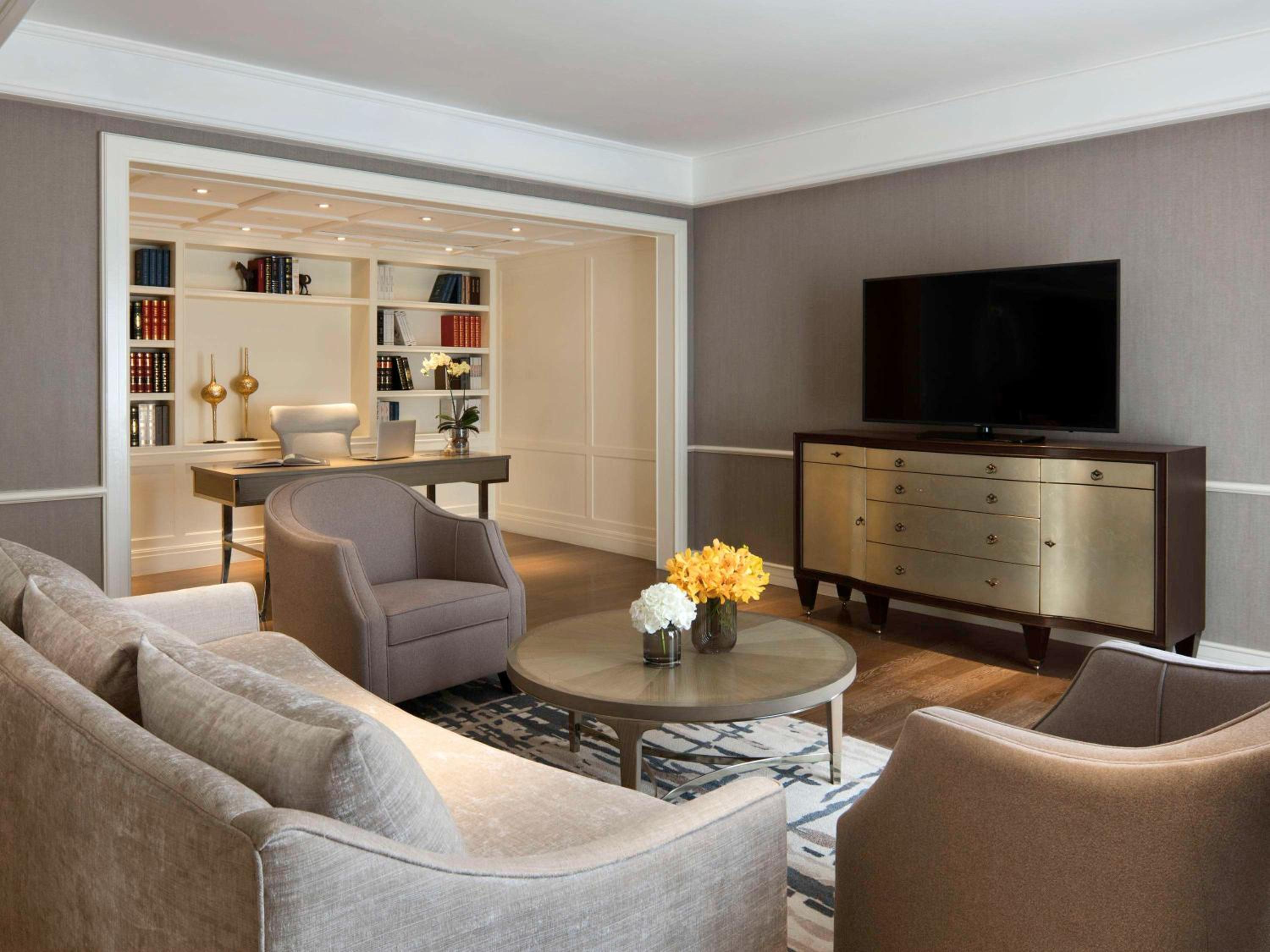 Presidential Suite - Club Access