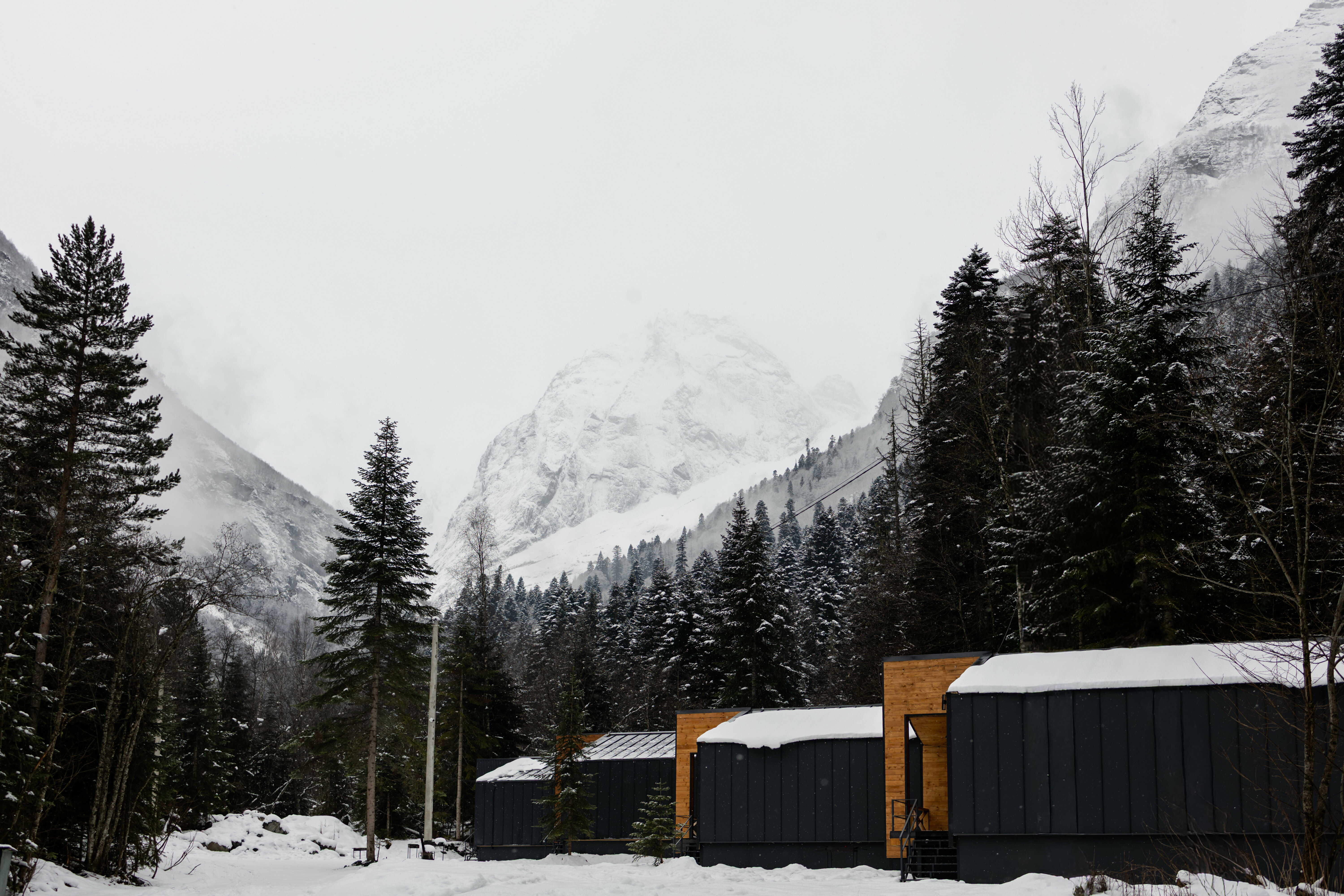 Семейный номер с видом на горы