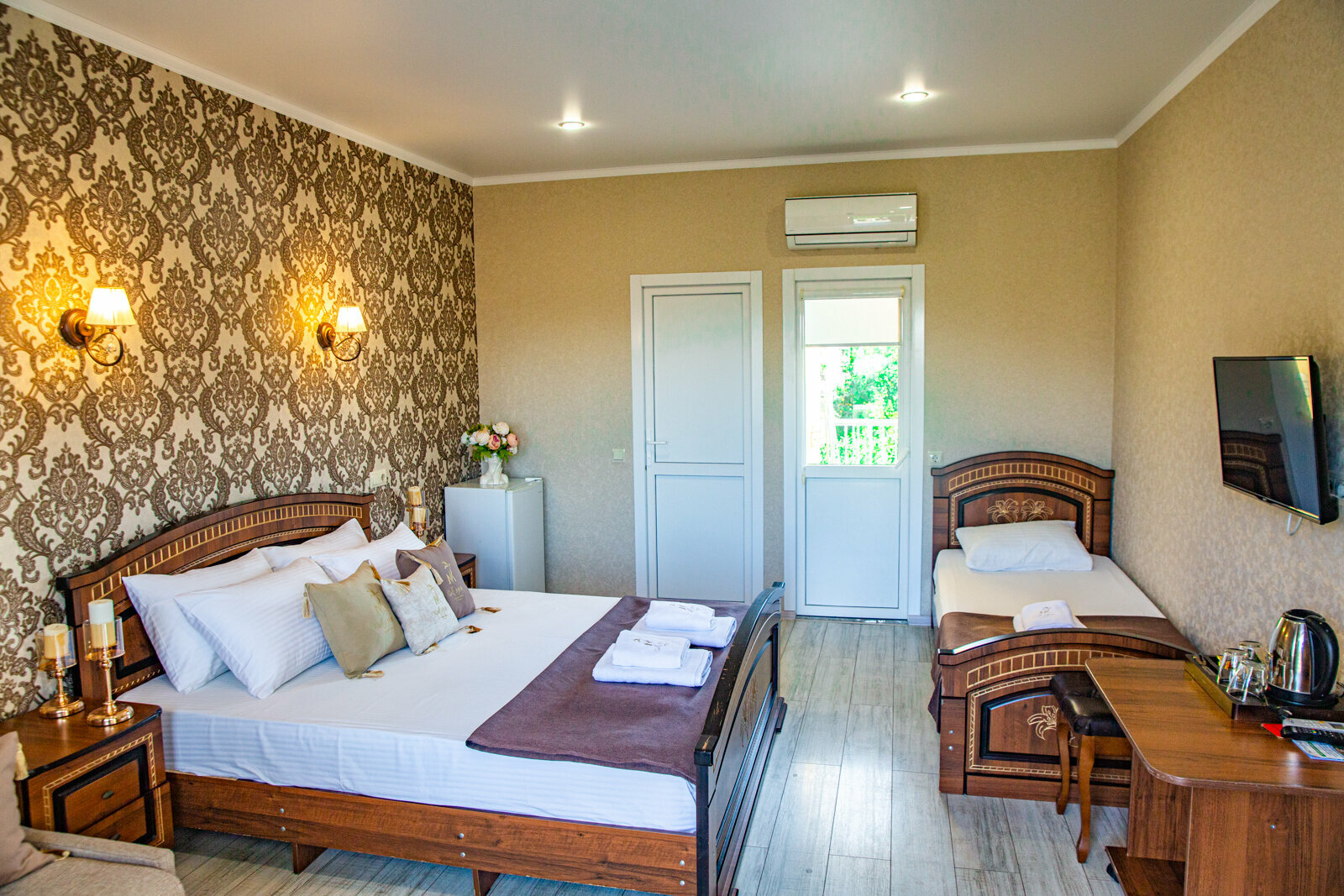 Семейный полулюкс