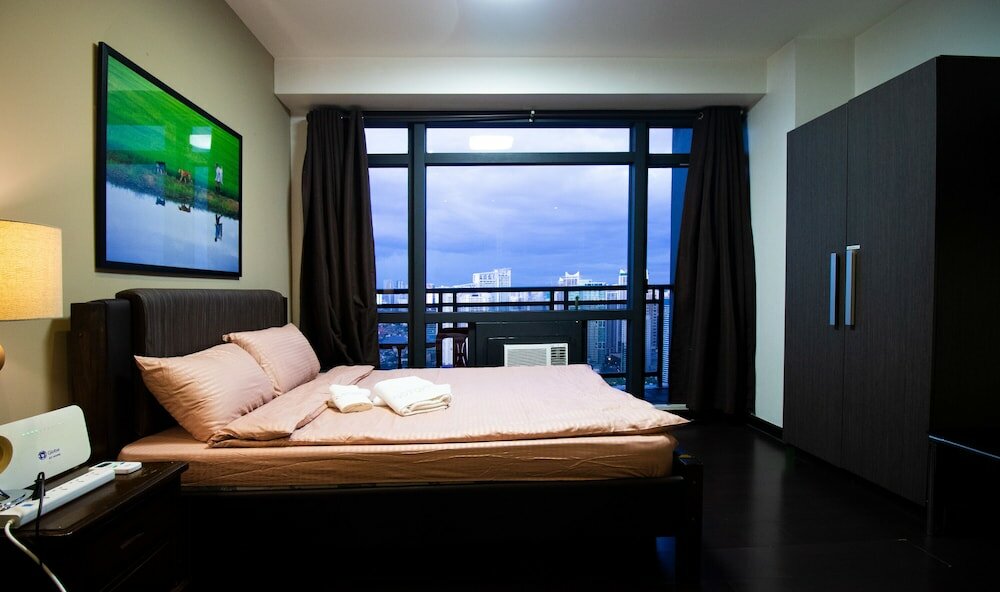 Deluxe Studio, Balcony, City View
