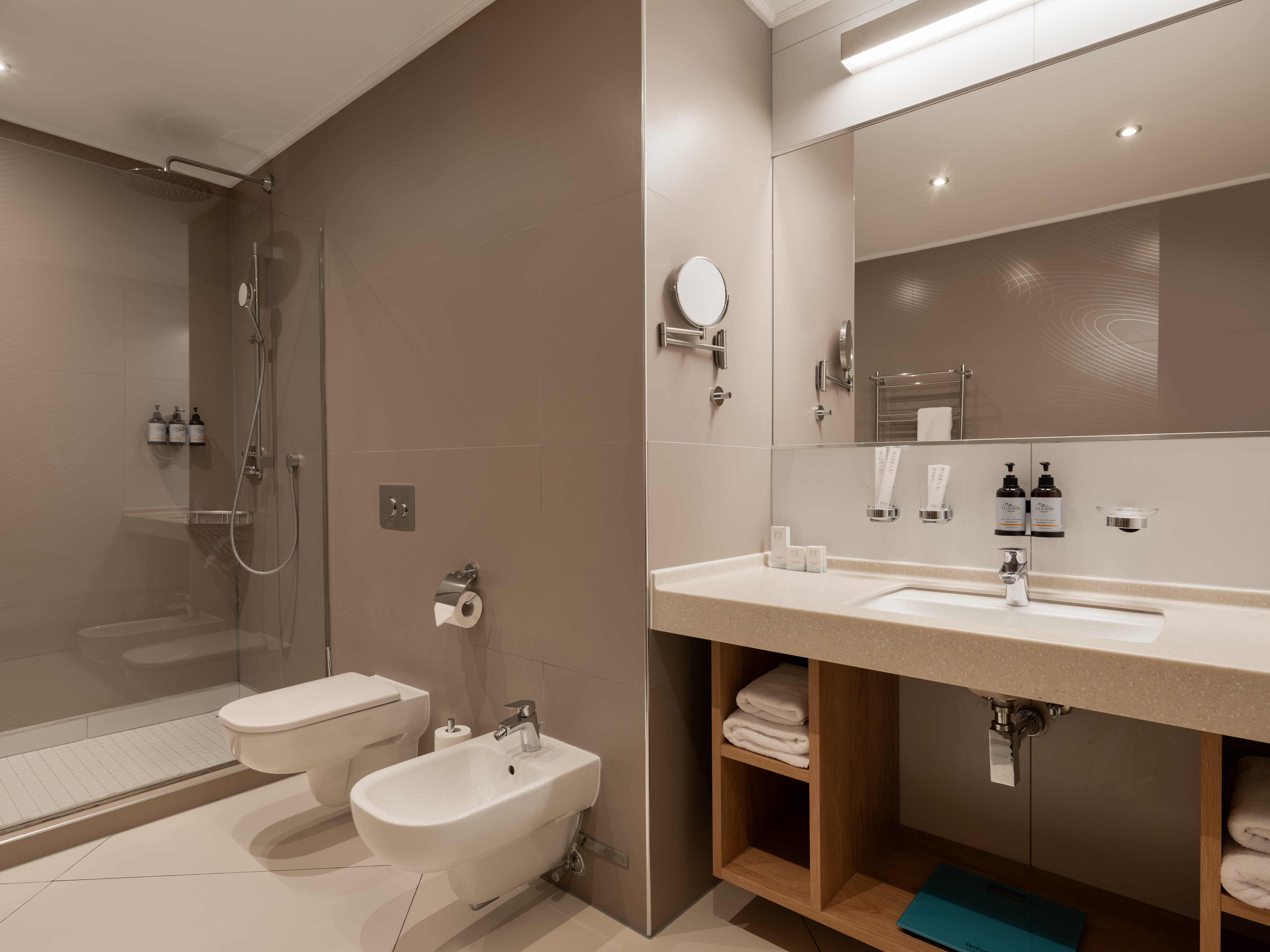 Представительский люкс ESS, 3х комнатный, балкон, вид на море